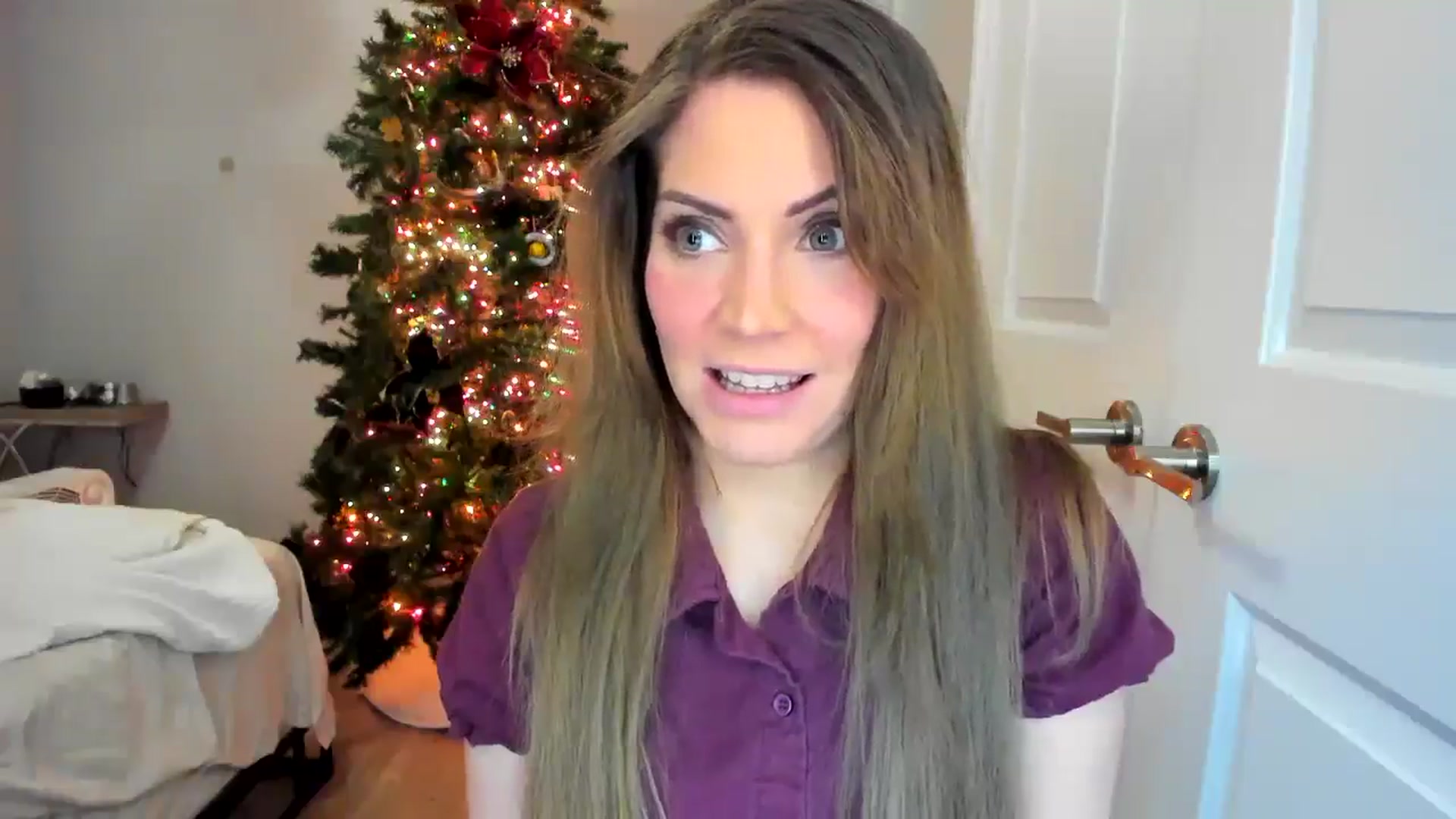 Gallery image thumbnail from Laurel's myfreecams stream on, 12/27/2025, 07:23 image 6 of 20