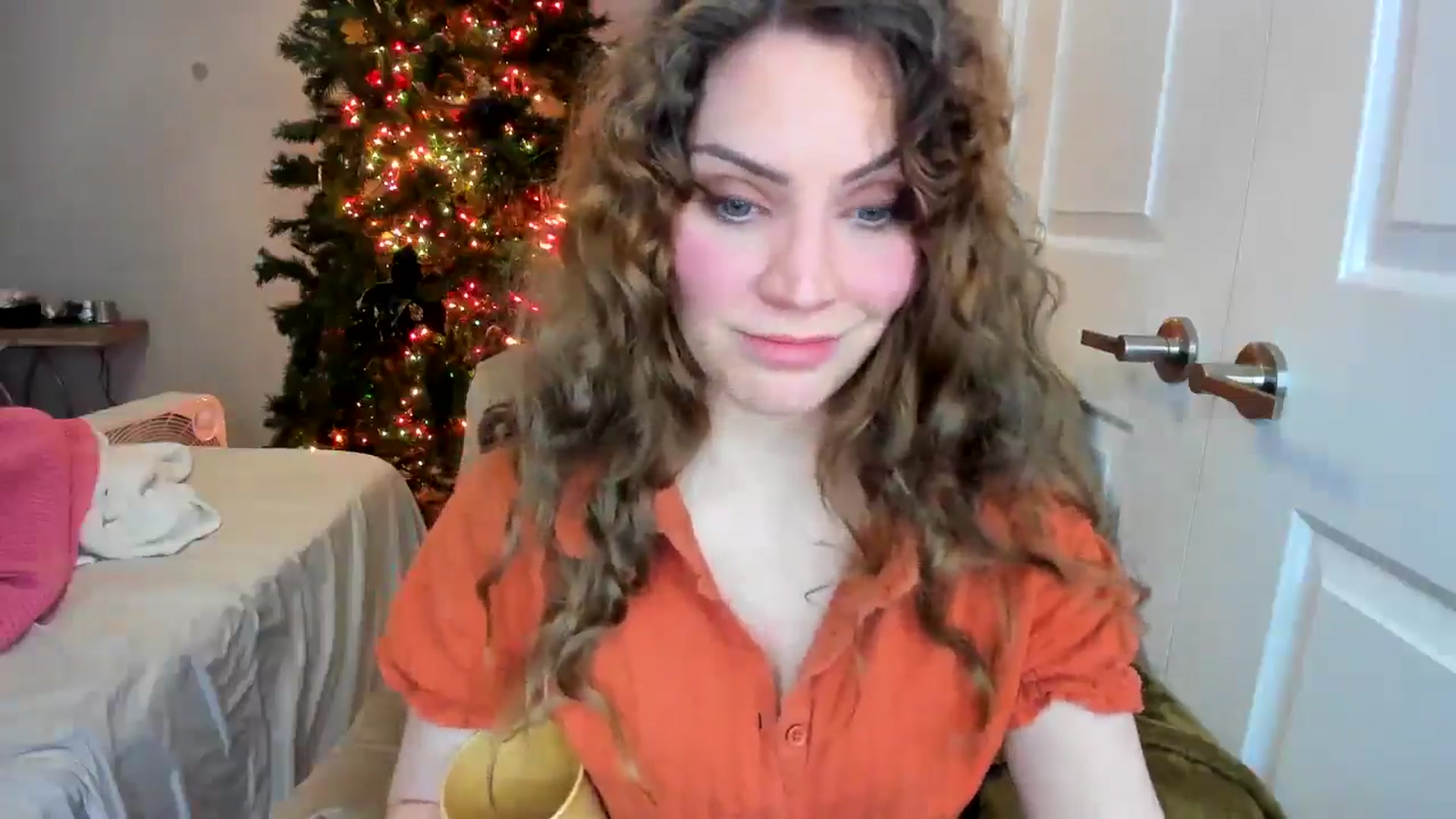 Gallery image thumbnail from Laurel's myfreecams stream on, 01/04/2026, 06:42 image 8 of 20