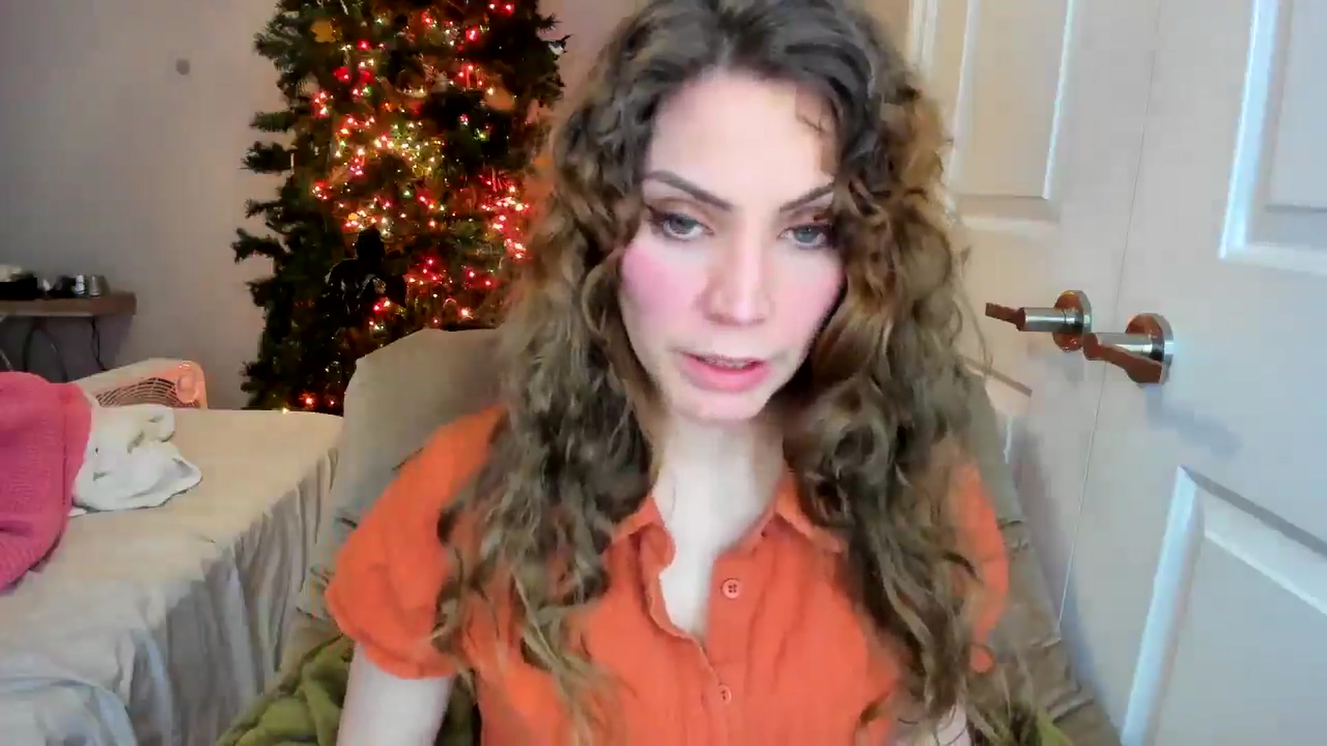 Gallery image thumbnail from Laurel's myfreecams stream on, 01/04/2026, 06:42 image 11 of 20