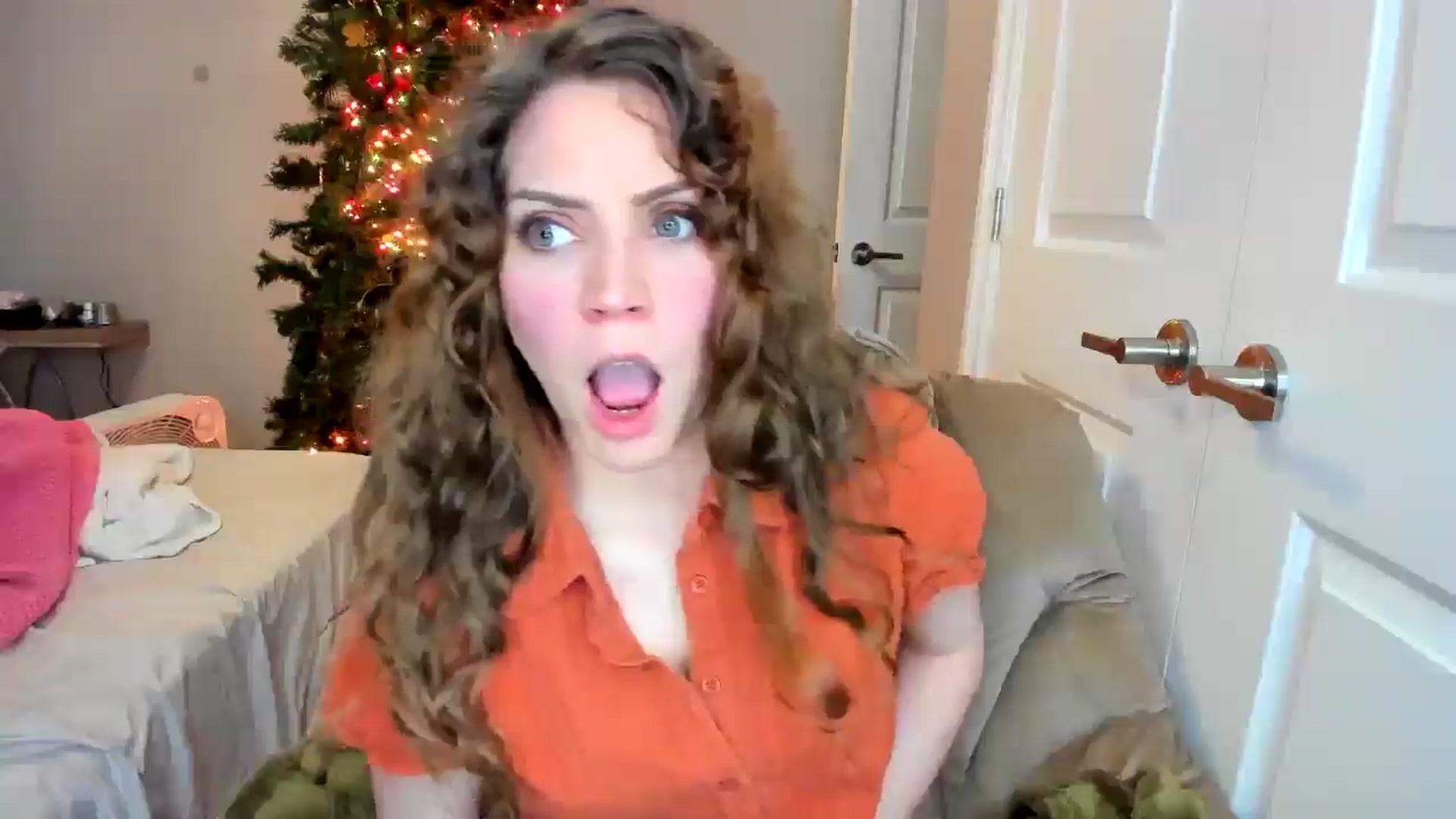 Gallery image thumbnail from Laurel's myfreecams stream on, 01/04/2026, 06:42 image 10 of 20
