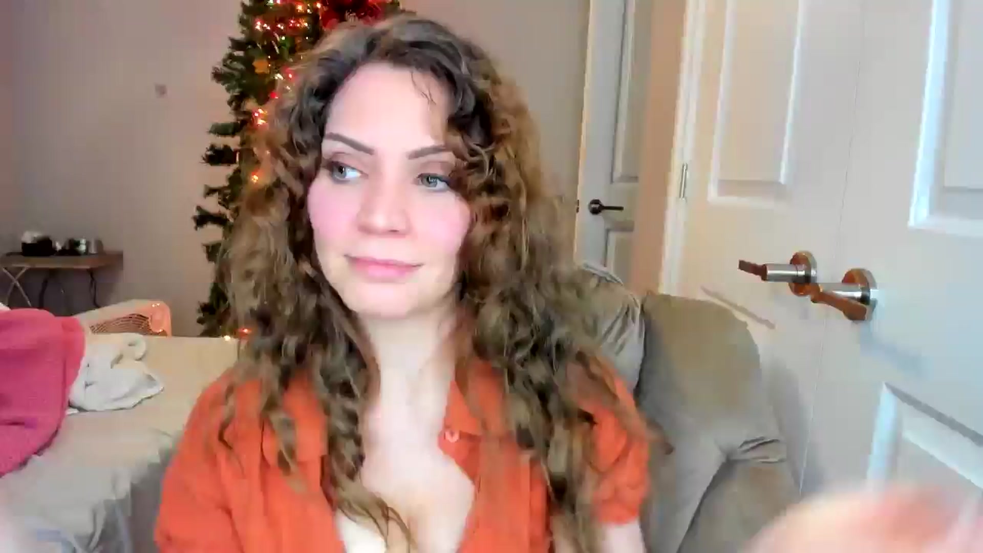 Gallery image thumbnail from Laurel's myfreecams stream on, 01/04/2026, 06:42 image 17 of 20