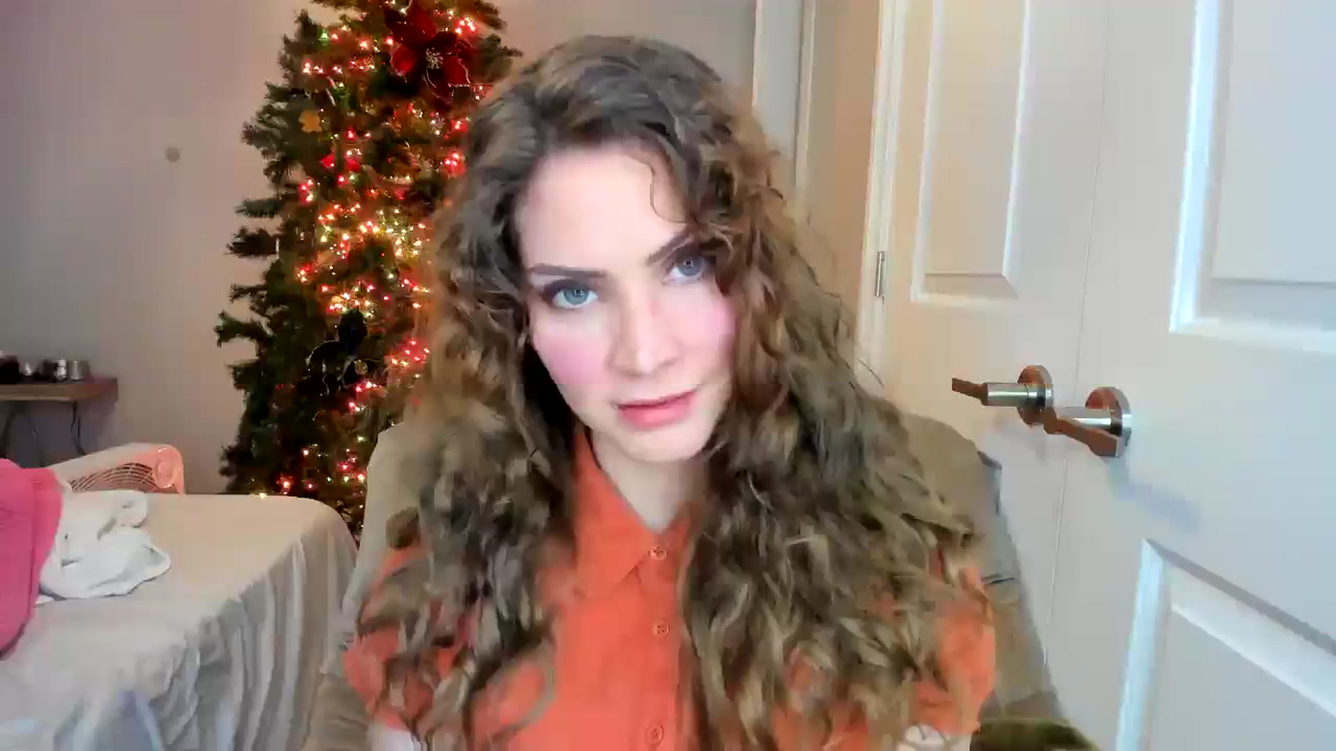 Gallery image thumbnail from Laurel's myfreecams stream on, 01/04/2026, 06:42 image 4 of 20
