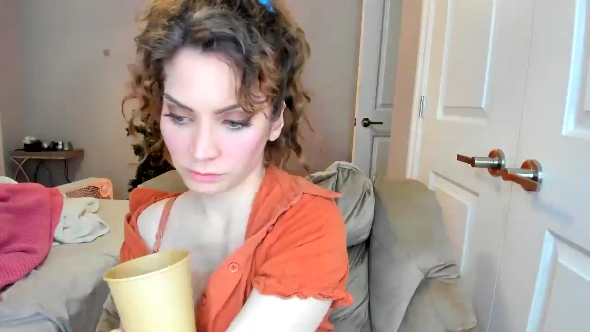 Gallery image thumbnail from Laurel's myfreecams stream on, 01/04/2026, 07:07 image 3 of 20