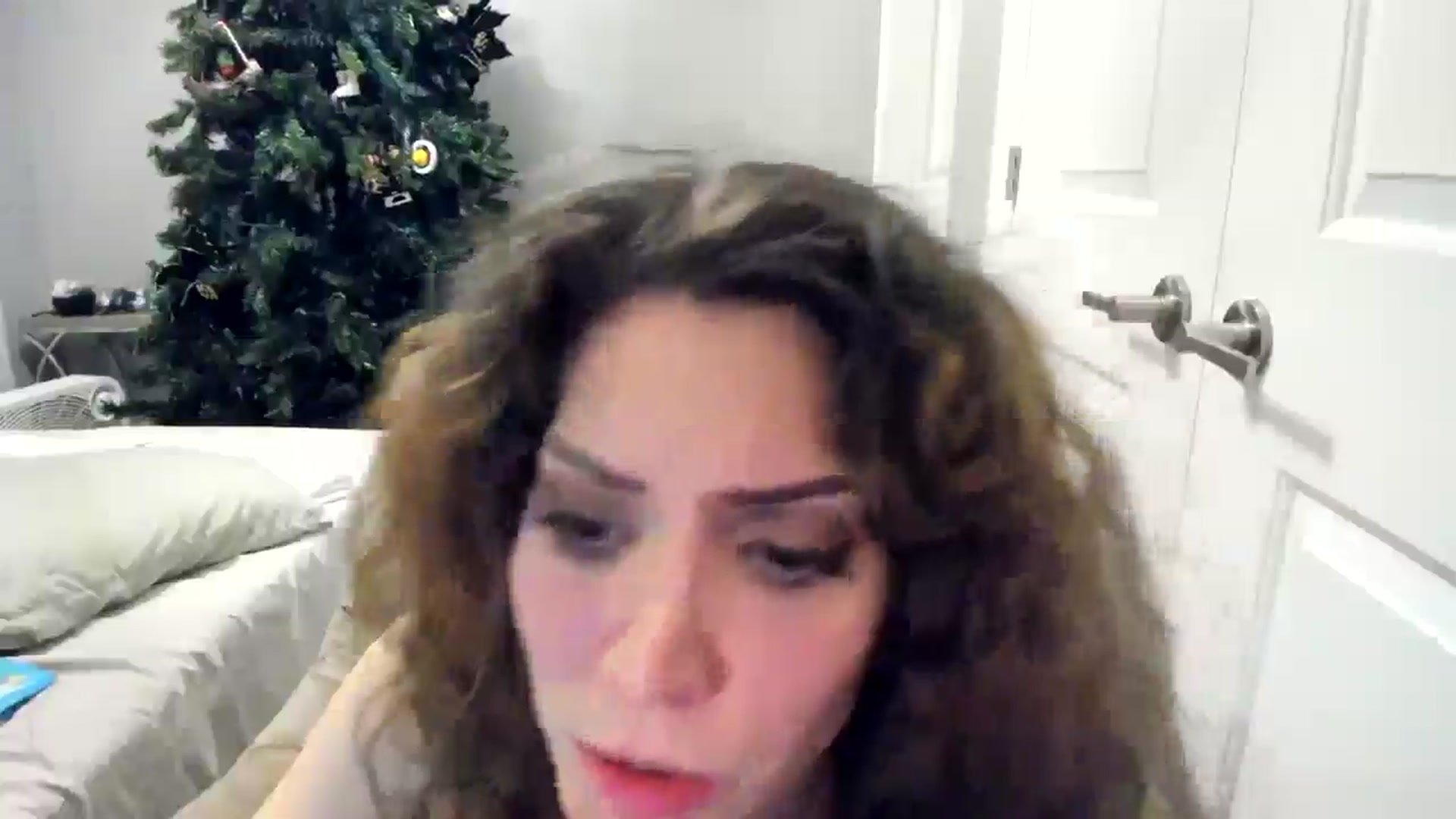 Gallery image thumbnail from Laurel's myfreecams stream on, 01/07/2026, 08:33 image 16 of 20