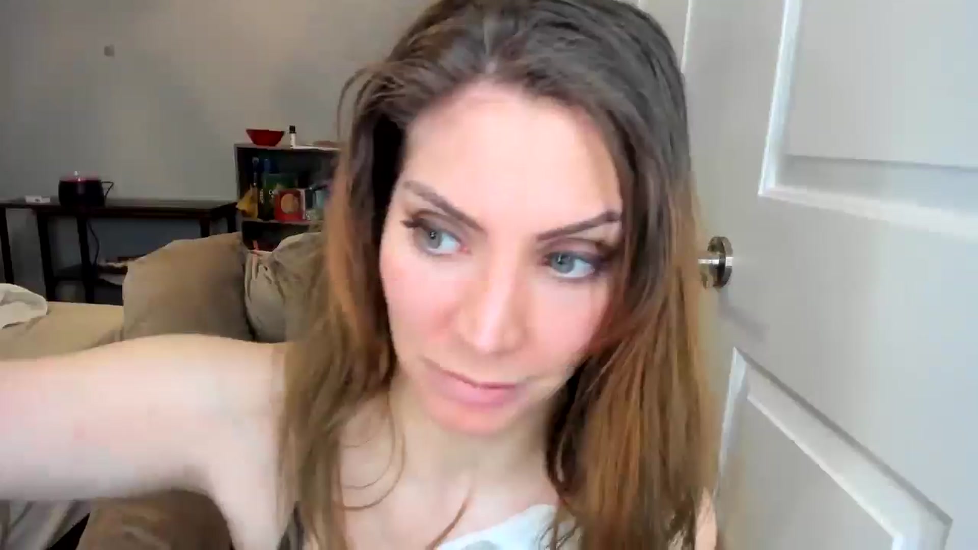 Gallery image thumbnail from Laurel's myfreecams stream on, 01/16/2026, 09:14 image 16 of 20