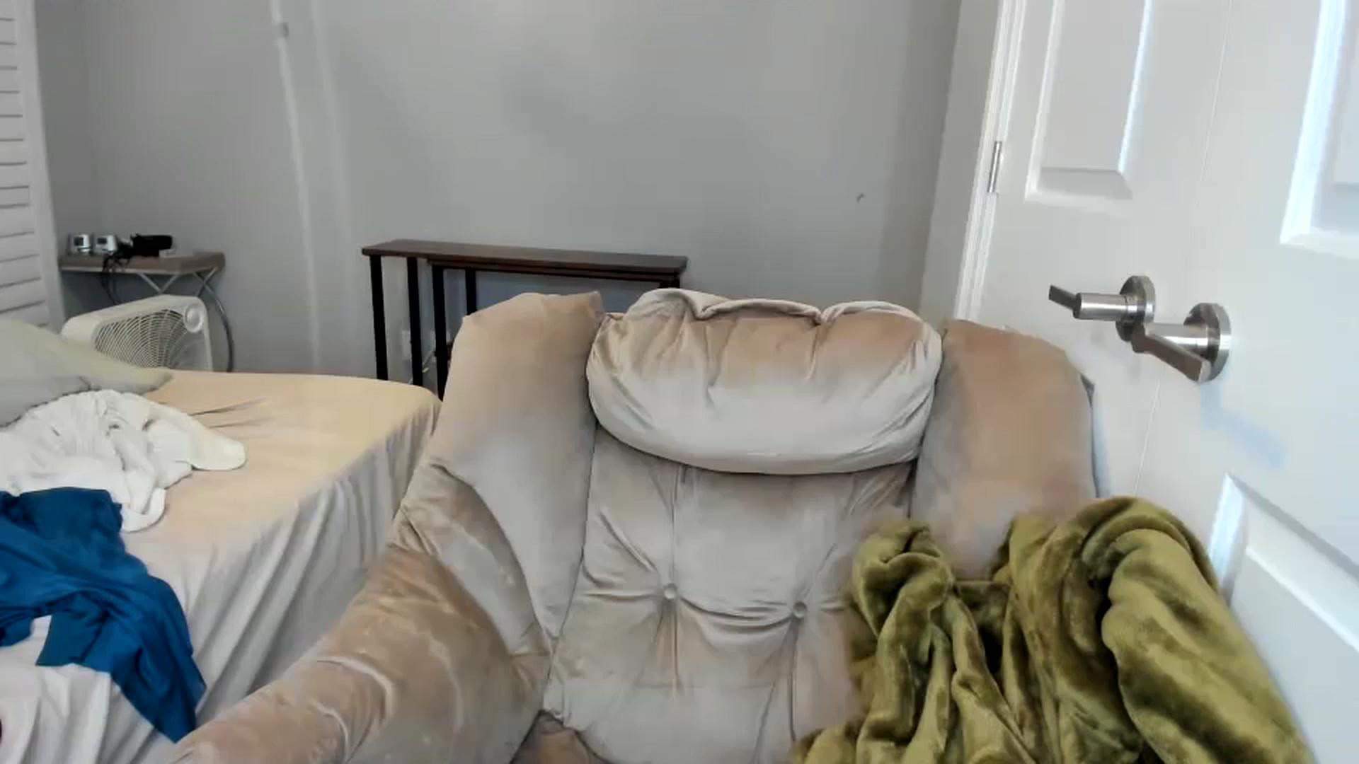 Gallery image thumbnail from Laurel's myfreecams stream on, 01/24/2026, 05:30 image 5 of 20
