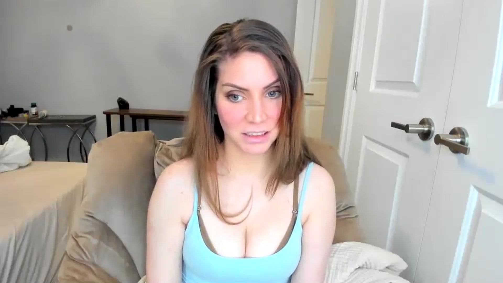 Gallery image thumbnail from Laurel's myfreecams stream on, 02/02/2026, 07:17 image 11 of 20