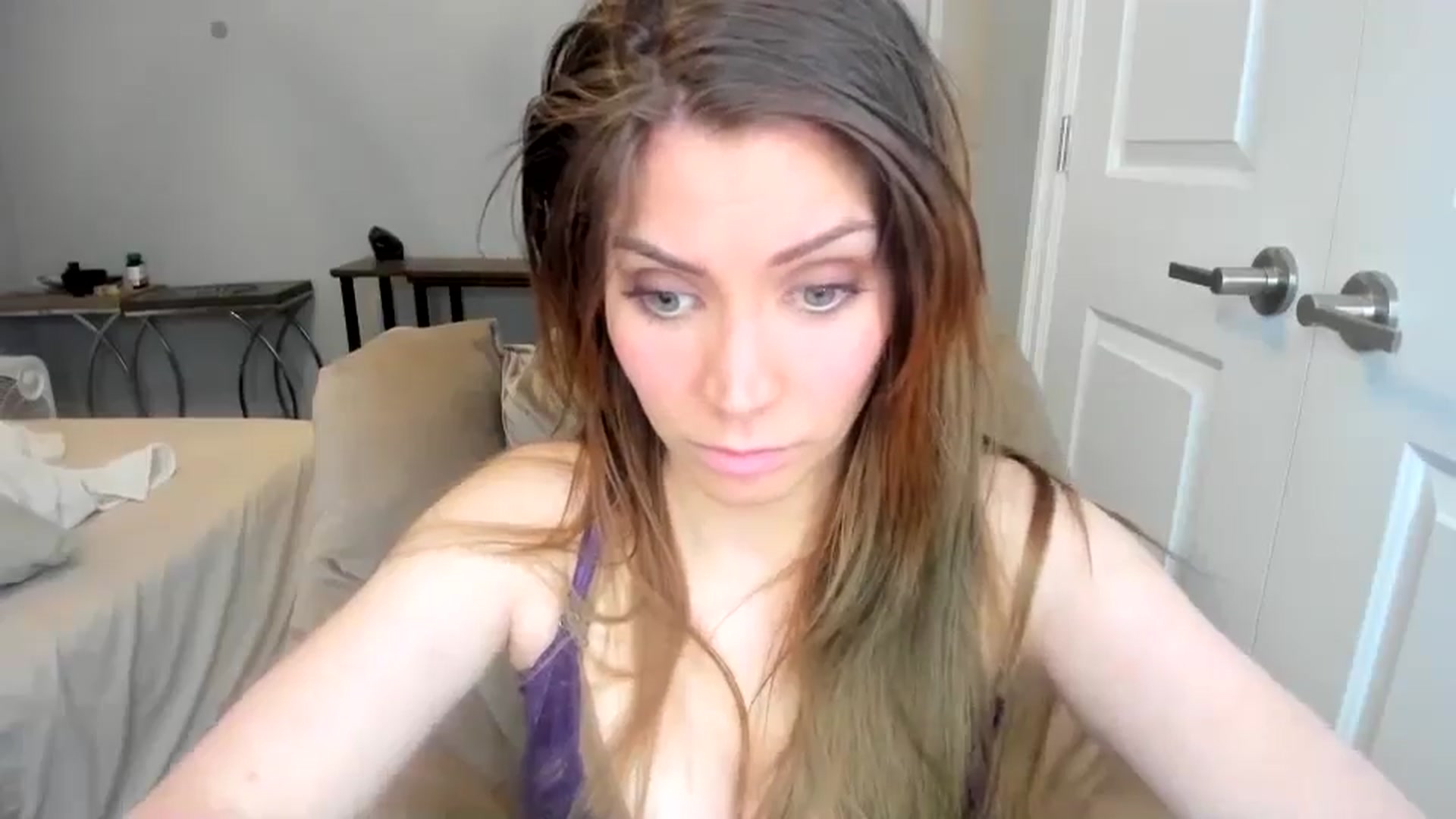 Gallery image thumbnail from Laurel's myfreecams stream on, 02/04/2026, 06:29 image 4 of 20