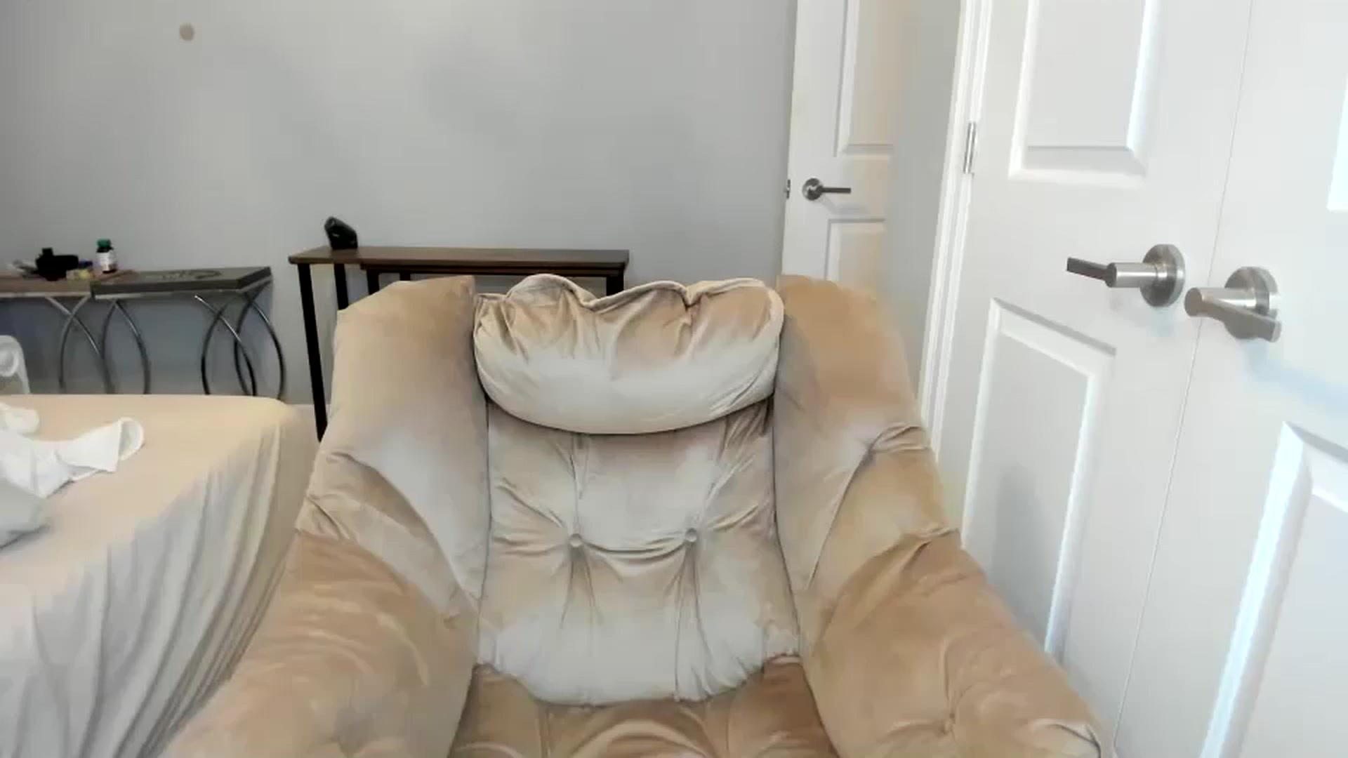 Gallery image thumbnail from Laurel's myfreecams stream on, 02/04/2026, 07:45 image 1 of 20