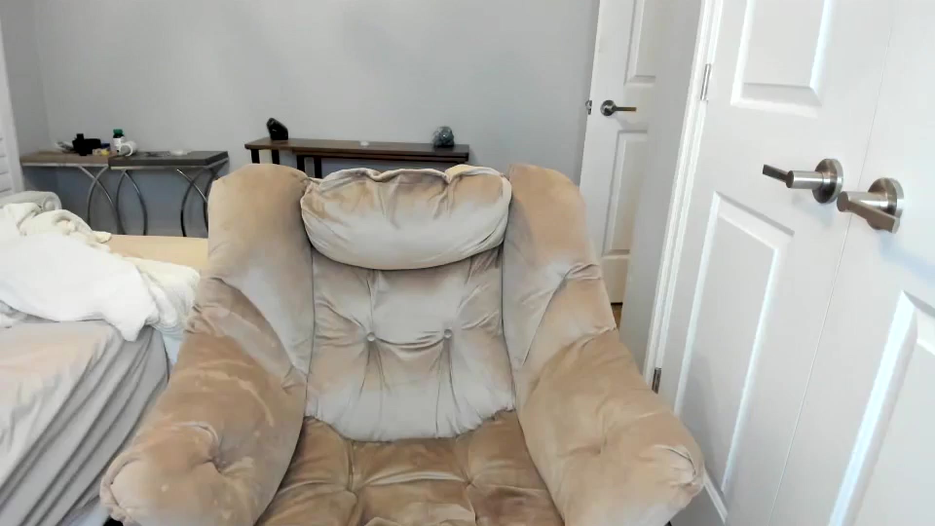 Gallery image thumbnail from Laurel's myfreecams stream on, 02/09/2026, 06:26 image 3 of 20