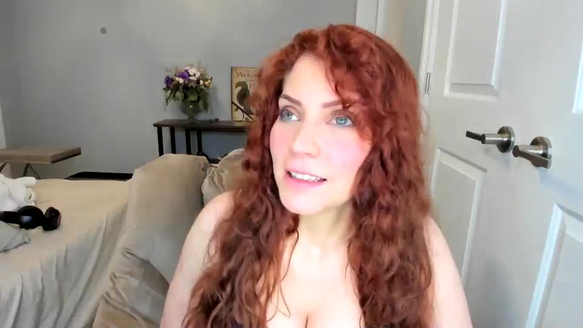 Gallery image thumbnail from Laurel's myfreecams stream on, 02/27/2026, 06:06 image 2 of 20