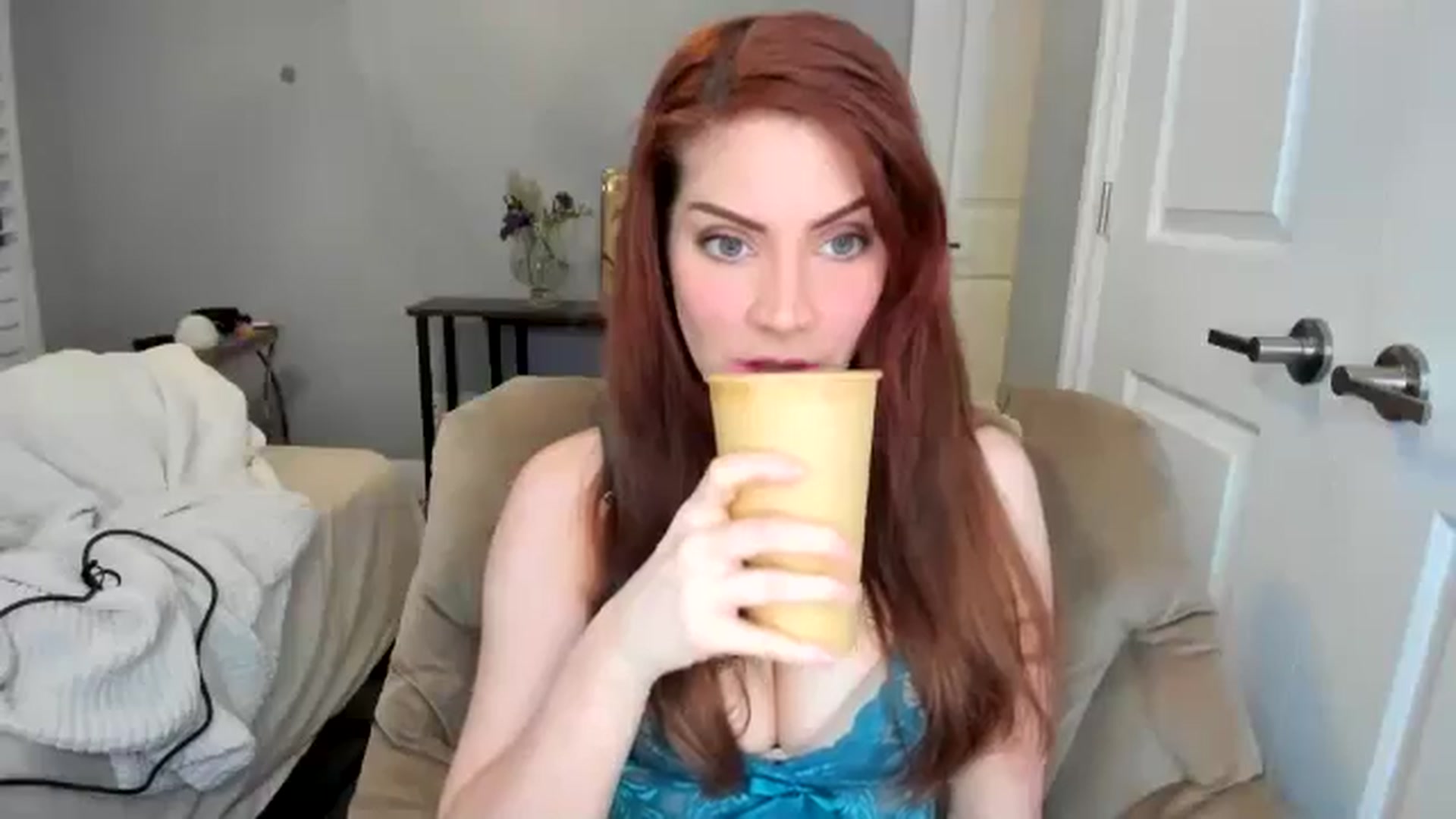 Gallery image thumbnail from Laurel's myfreecams stream on, 03/11/2026, 04:30 image 8 of 20