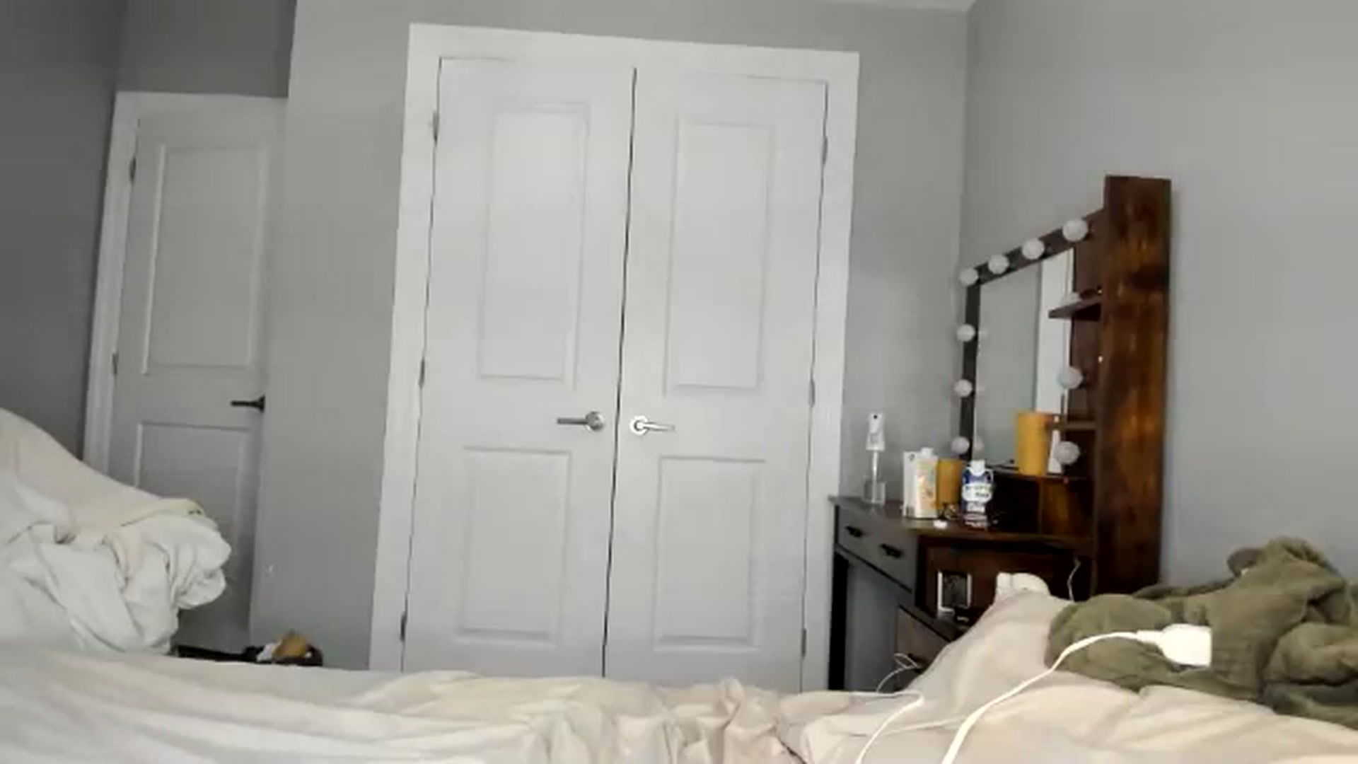 Gallery image thumbnail from Laurel's myfreecams stream on, 03/24/2026, 04:29 image 5 of 20