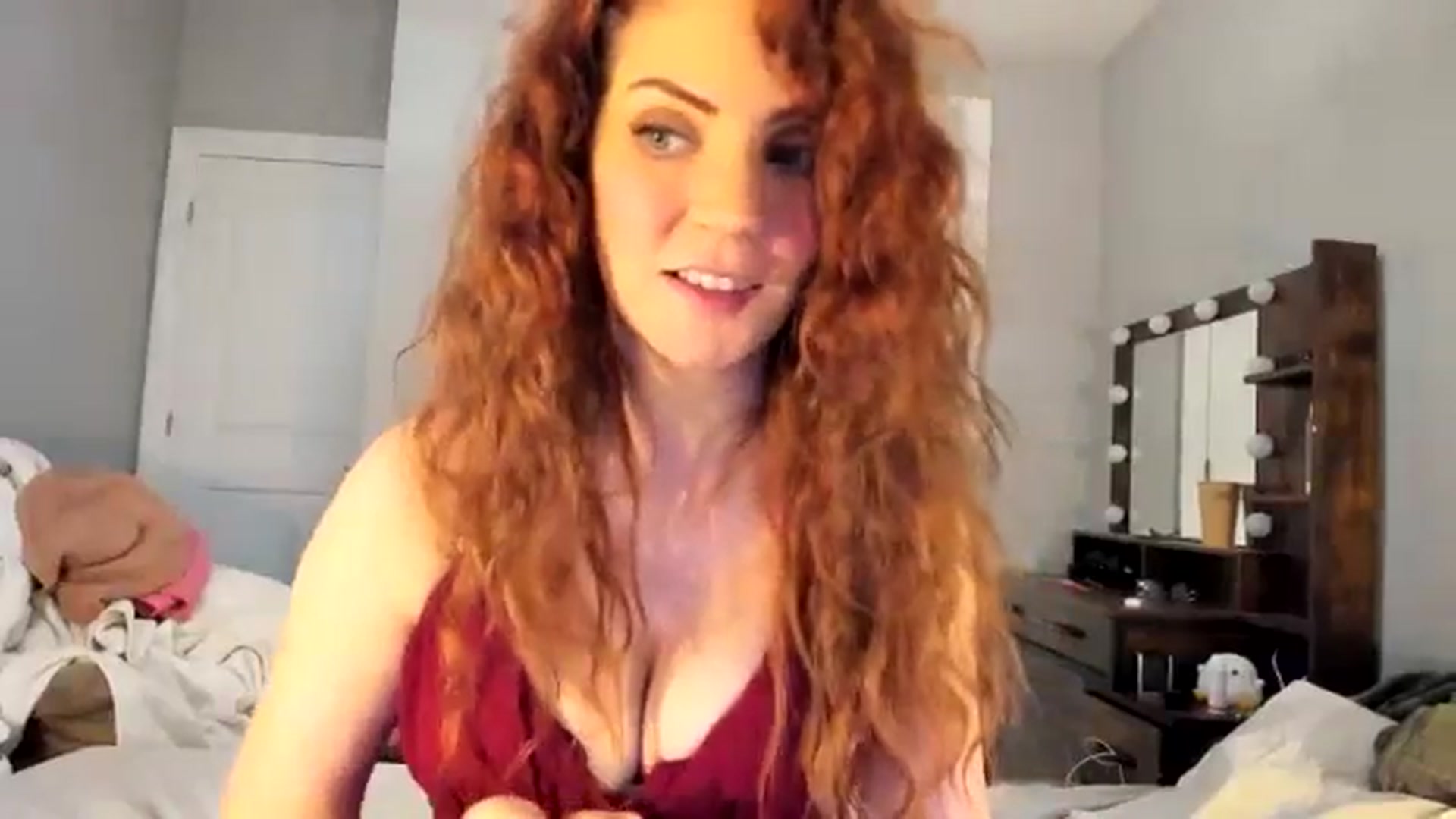 Gallery image thumbnail from Laurel's myfreecams stream on, 03/24/2026, 05:25 image 19 of 20