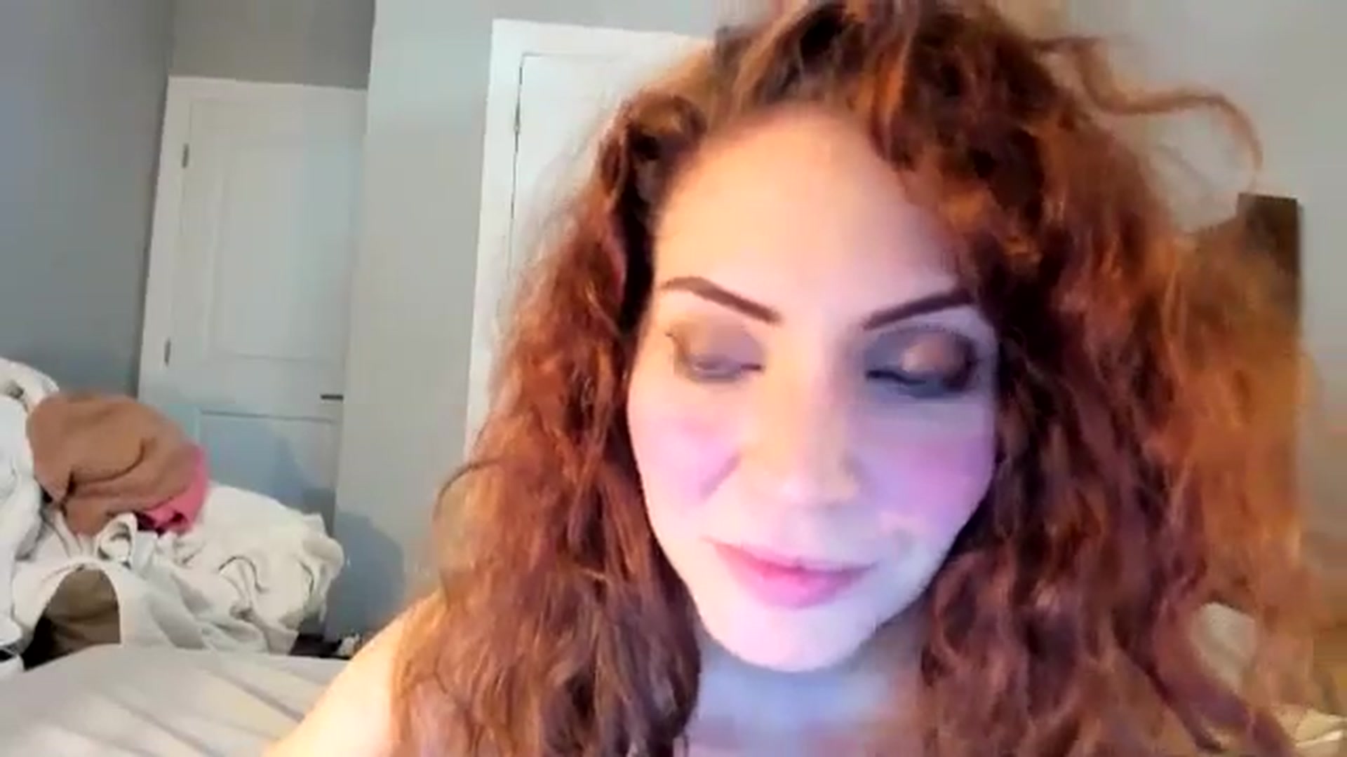 Gallery image thumbnail from Laurel's myfreecams stream on, 03/24/2026, 07:36 image 5 of 20