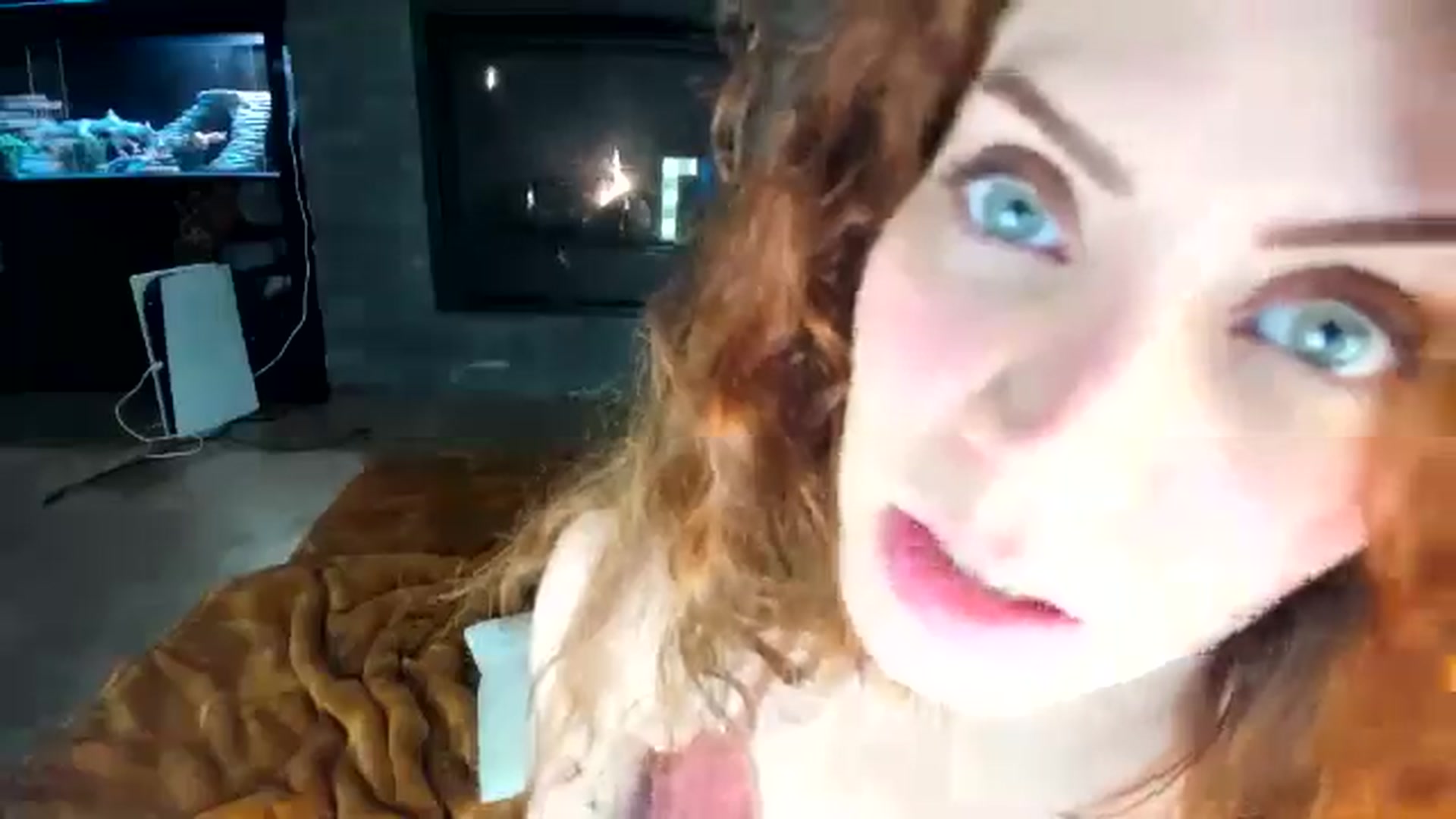 Gallery image thumbnail from Laurel's myfreecams stream on, 04/07/2026, 07:15 image 5 of 20