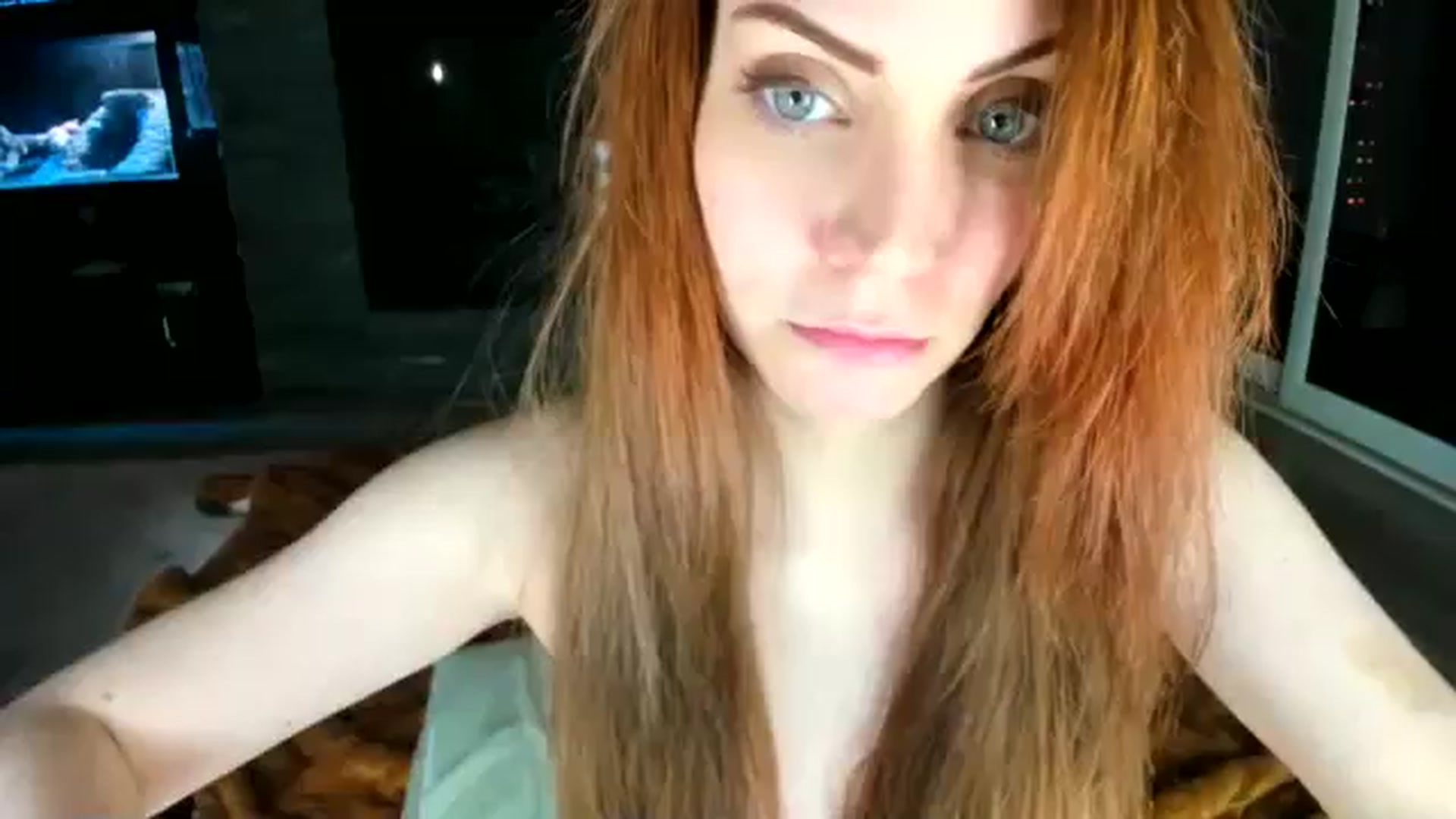 Gallery image thumbnail from Laurel's myfreecams stream on, 04/09/2026, 08:50 image 1 of 20