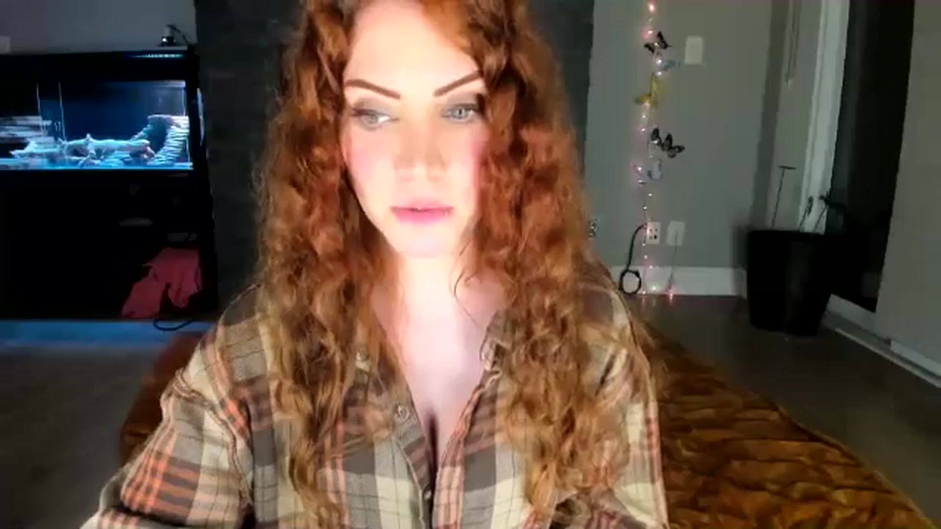 Gallery image thumbnail from Laurel's myfreecams stream on, 04/19/2026, 05:52 image 9 of 20