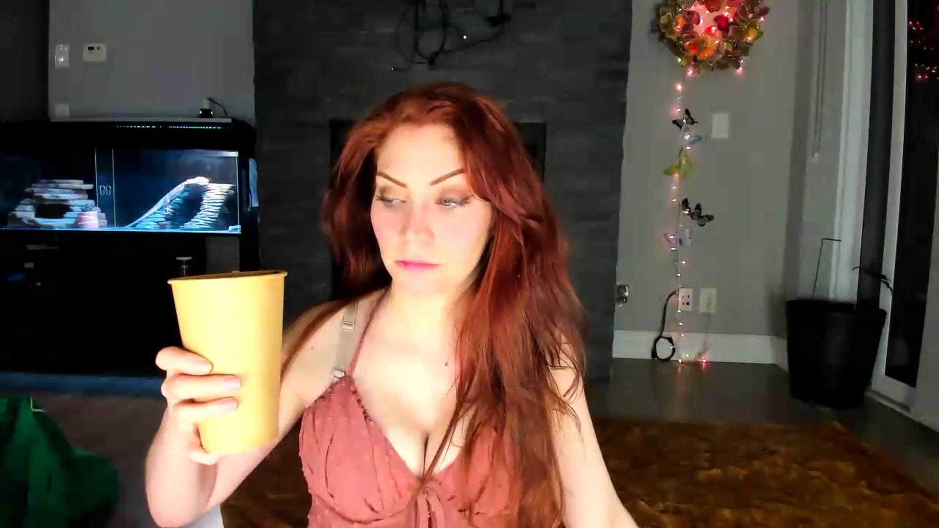 Gallery image thumbnail from Laurel's myfreecams stream on, 05/25/2026, 05:46 image 11 of 20