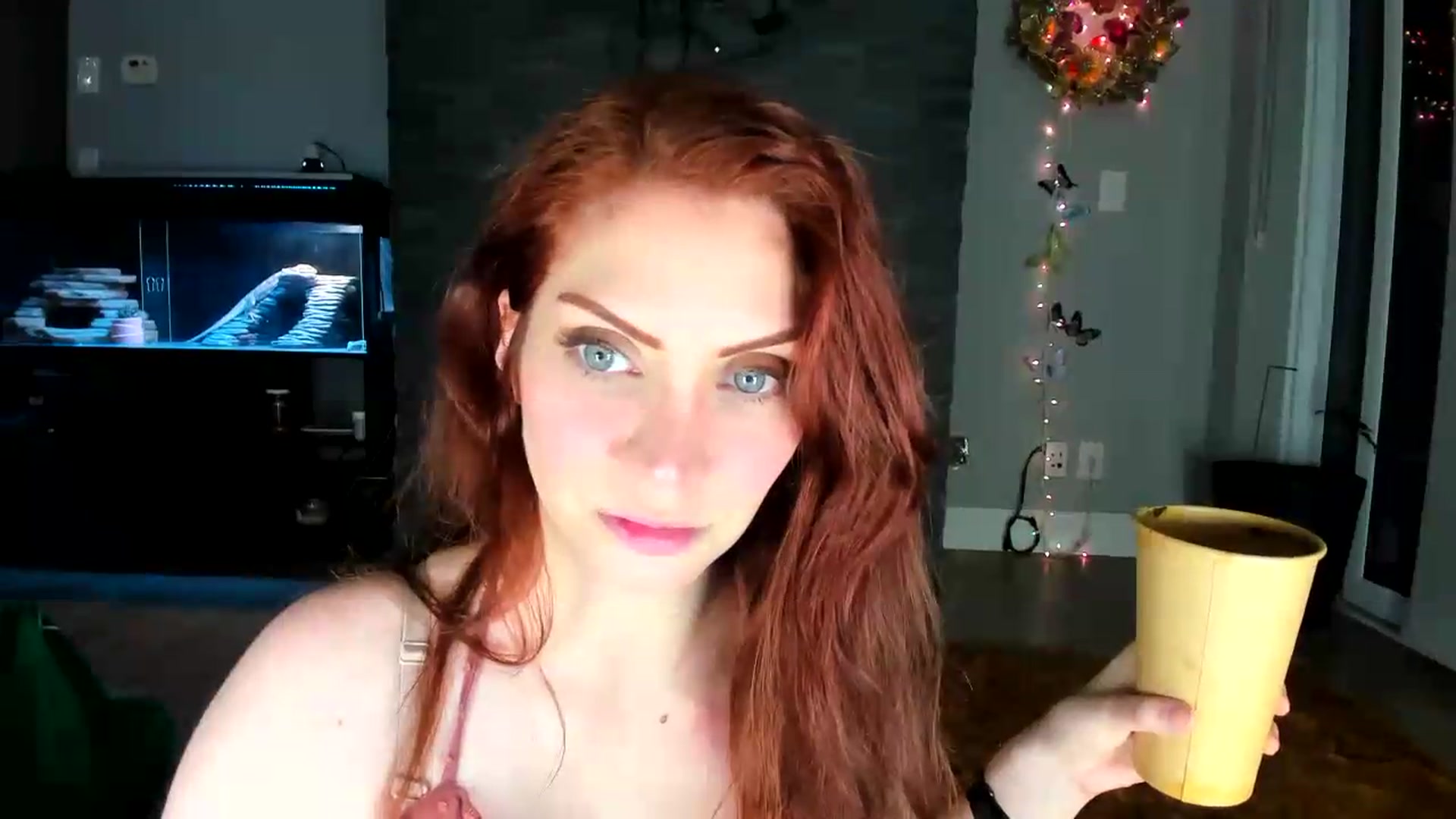 Gallery image thumbnail from Laurel's myfreecams stream on, 05/25/2026, 05:46 image 17 of 20