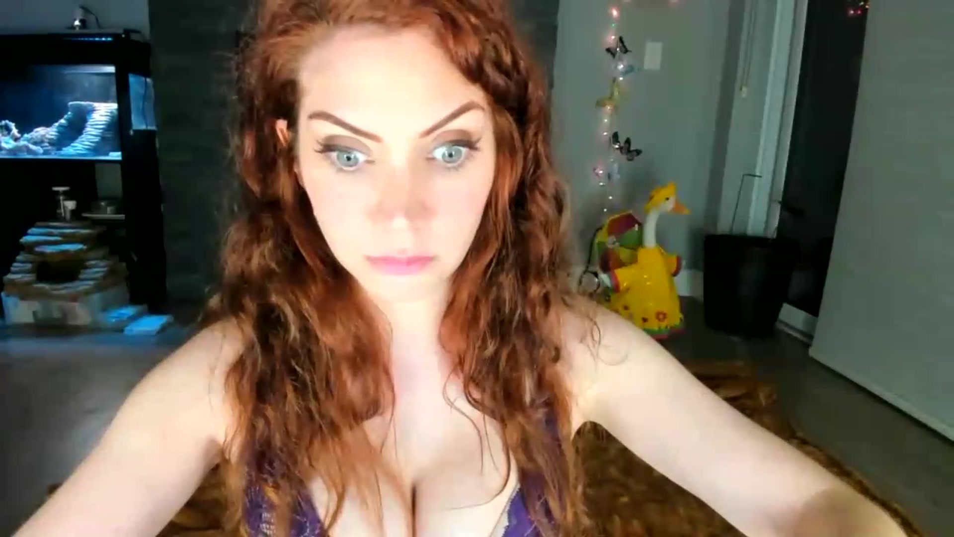 Gallery image thumbnail from Laurel's myfreecams stream on, 06/10/2026, 04:05 image 18 of 20
