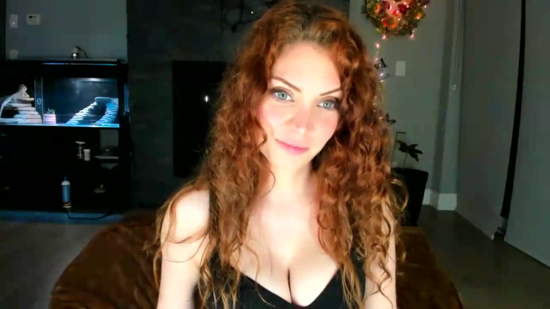 Gallery image thumbnail from Laurel's myfreecams stream on, 07/01/2026, 04:44 image 18 of 20