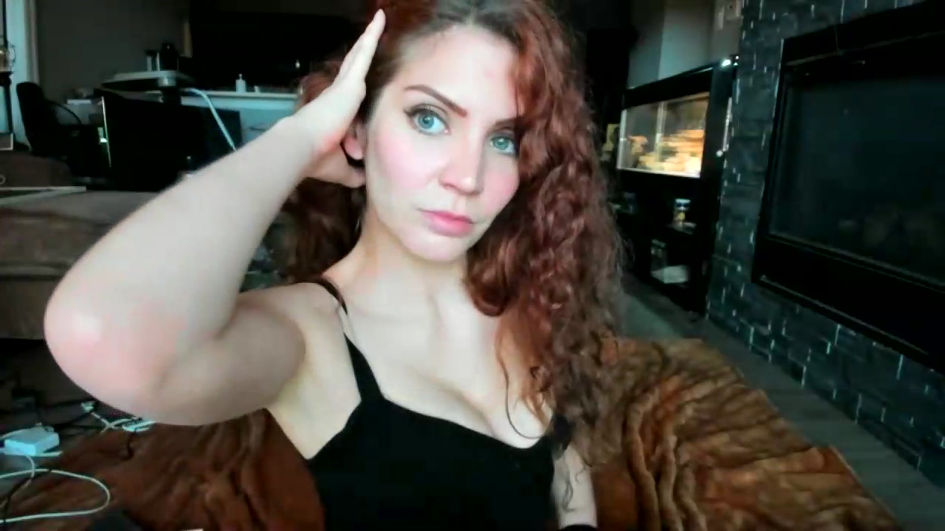 Gallery image thumbnail from Laurel's myfreecams stream on, 08/02/2026, 22:37 image 14 of 20