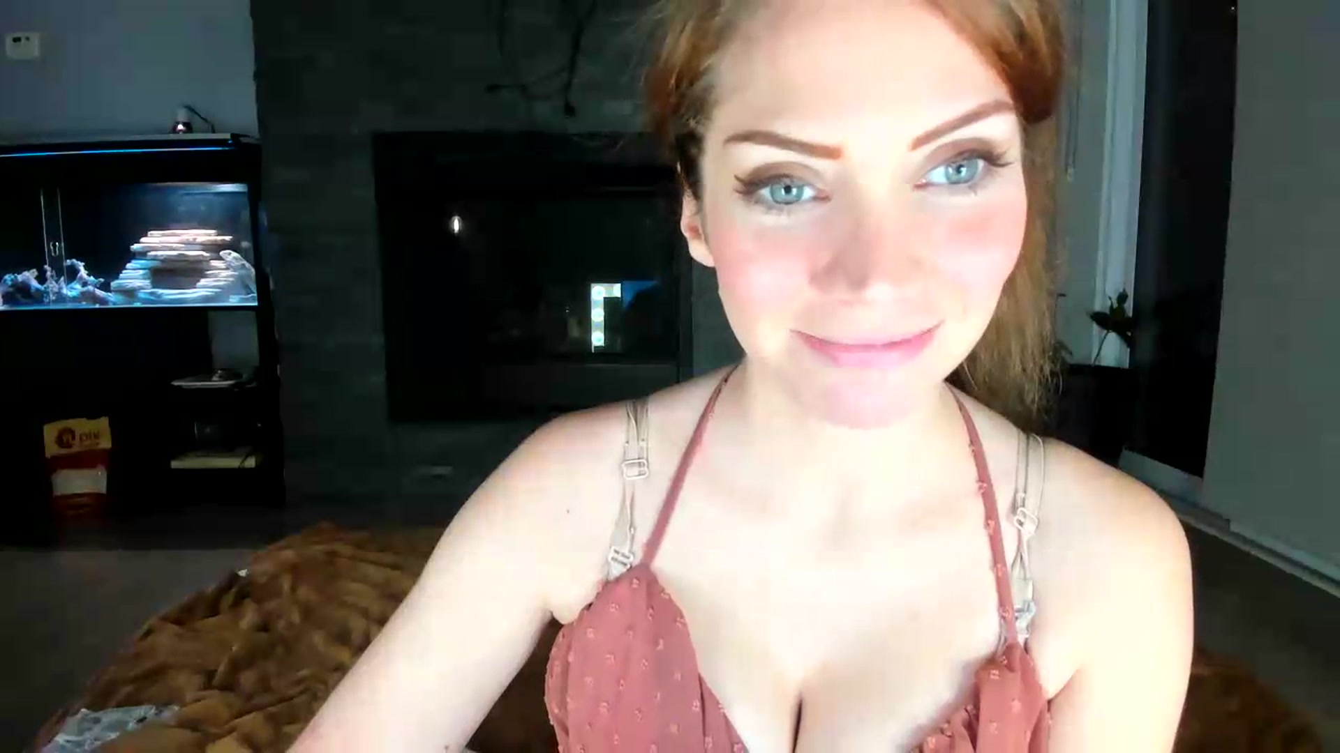 Gallery image thumbnail from Laurel's myfreecams stream on, 08/31/2026, 05:08 image 11 of 20