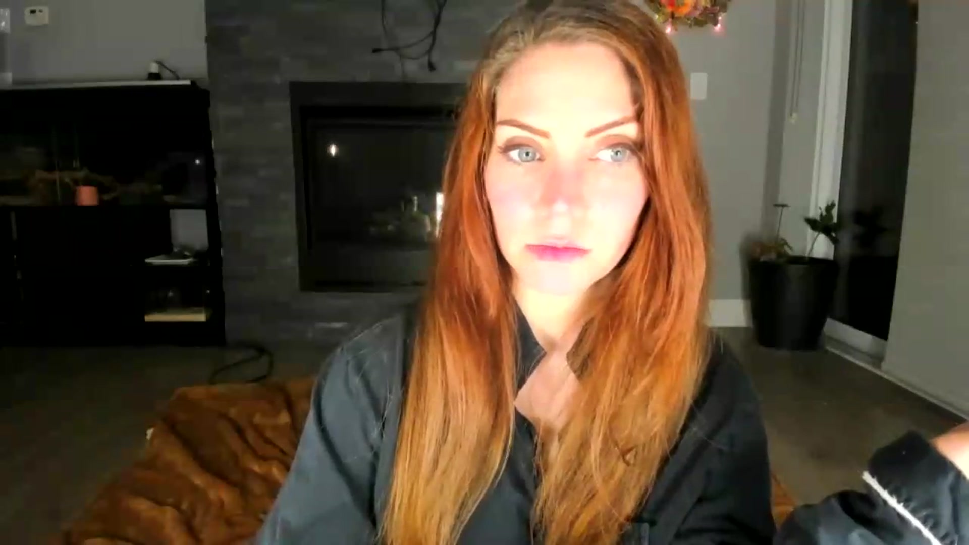 Gallery image thumbnail from Laurel's myfreecams stream on, 09/04/2026, 08:03 image 11 of 20