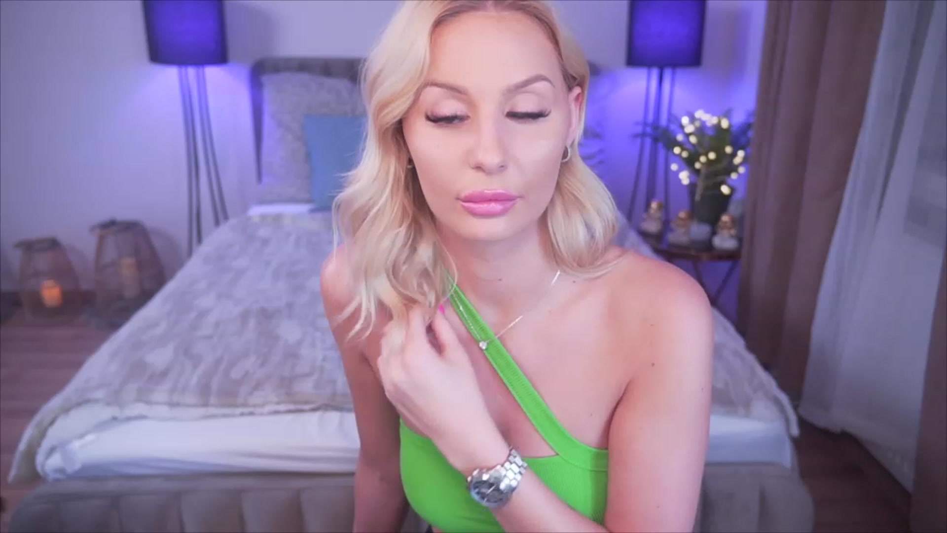 Gallery image thumbnail from Laurenbriite's myfreecams stream on, 06/11/2023, 11:37 image 15 of 20