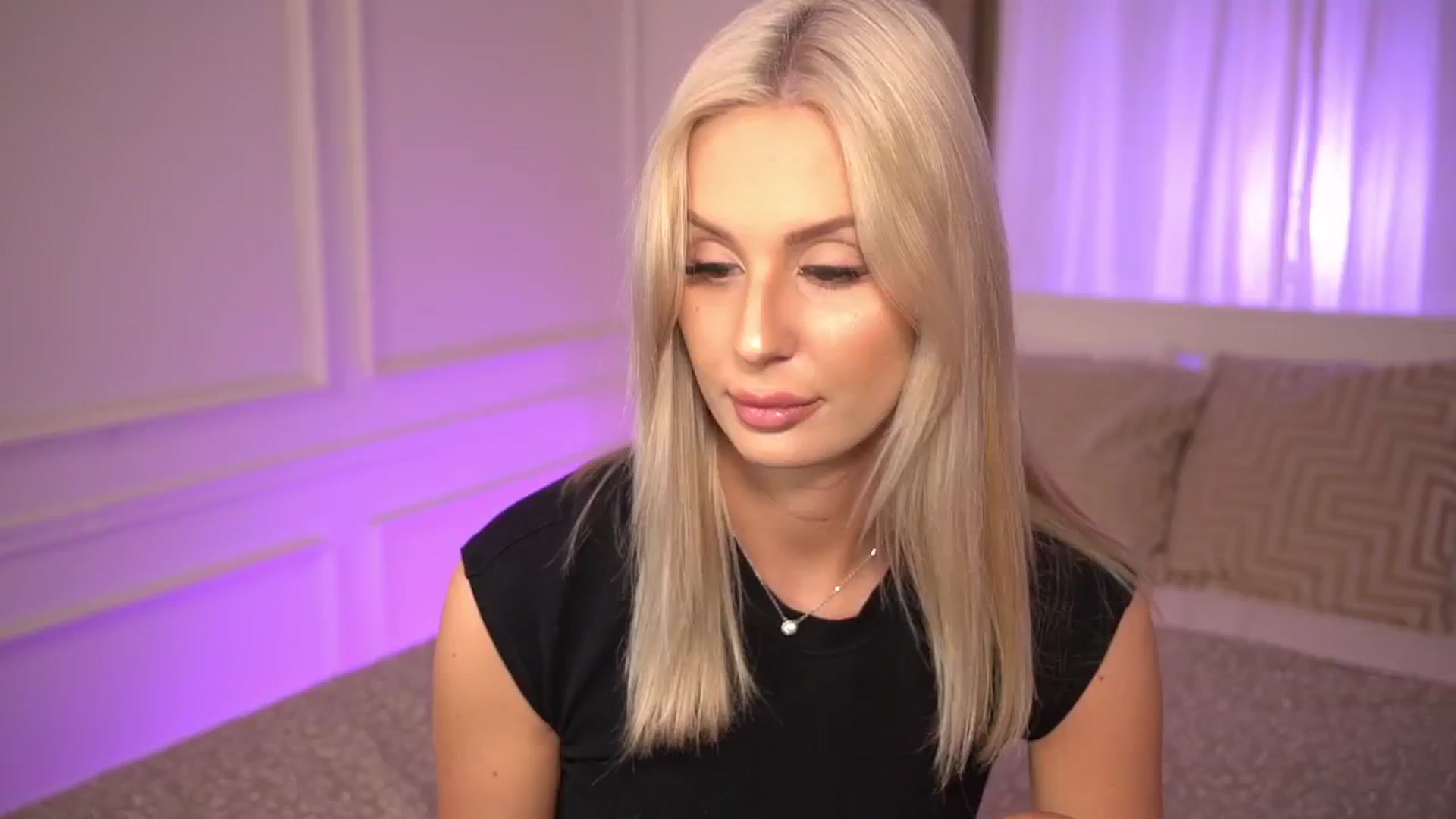 Gallery image thumbnail from Laurenbriite's myfreecams stream on, 04/29/2024, 11:01 image 15 of 20
