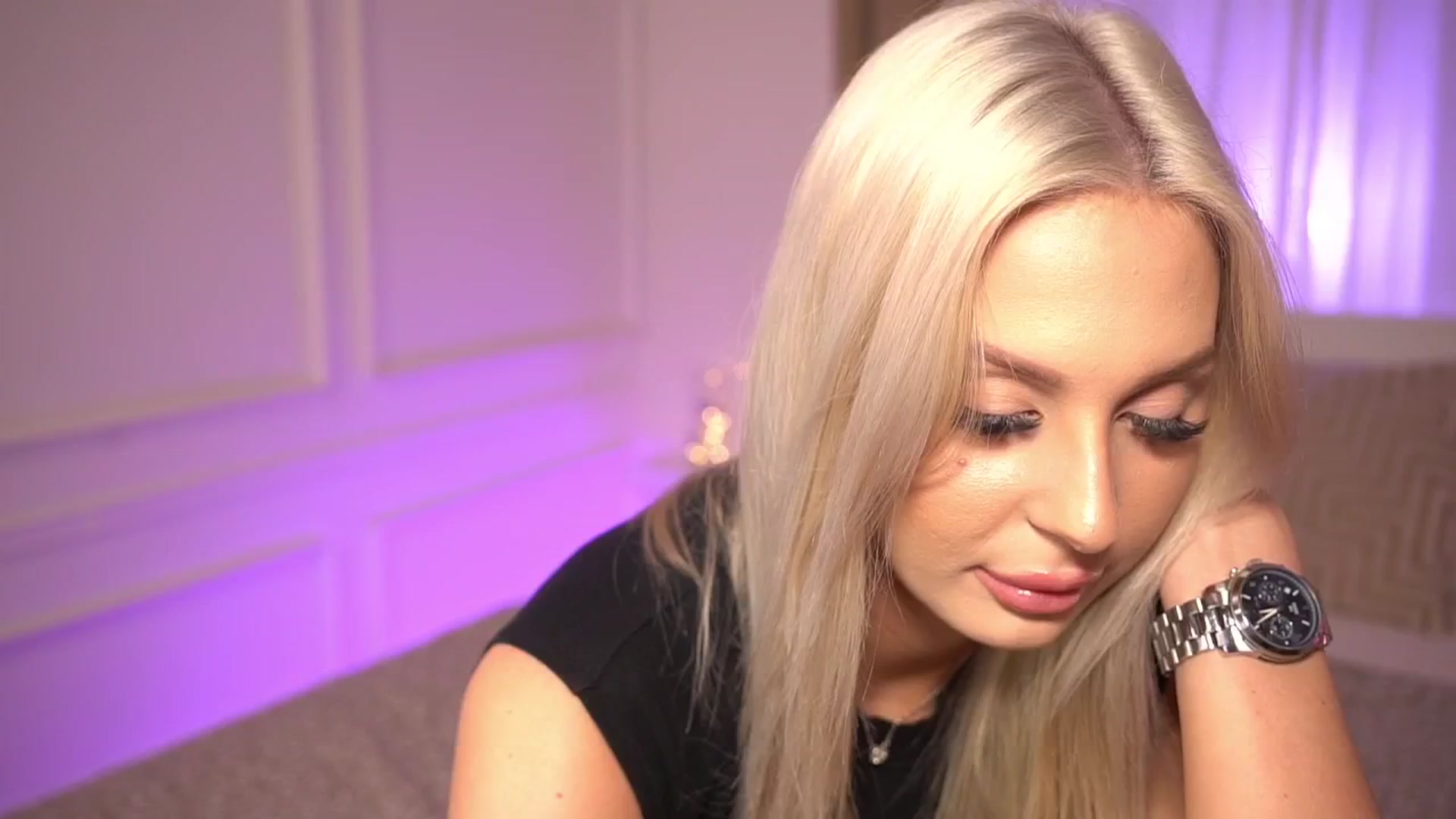 Gallery image thumbnail from Laurenbriite's myfreecams stream on, 04/29/2024, 11:01 image 14 of 20