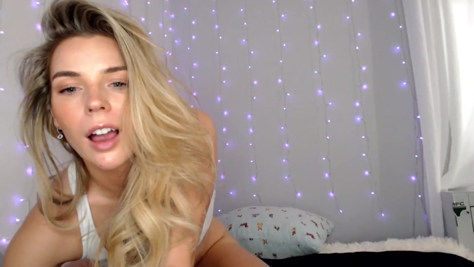 Gallery image thumbnail from Laurenmaytay's myfreecams stream on, 01/12/2026, 21:13 image 8 of 20