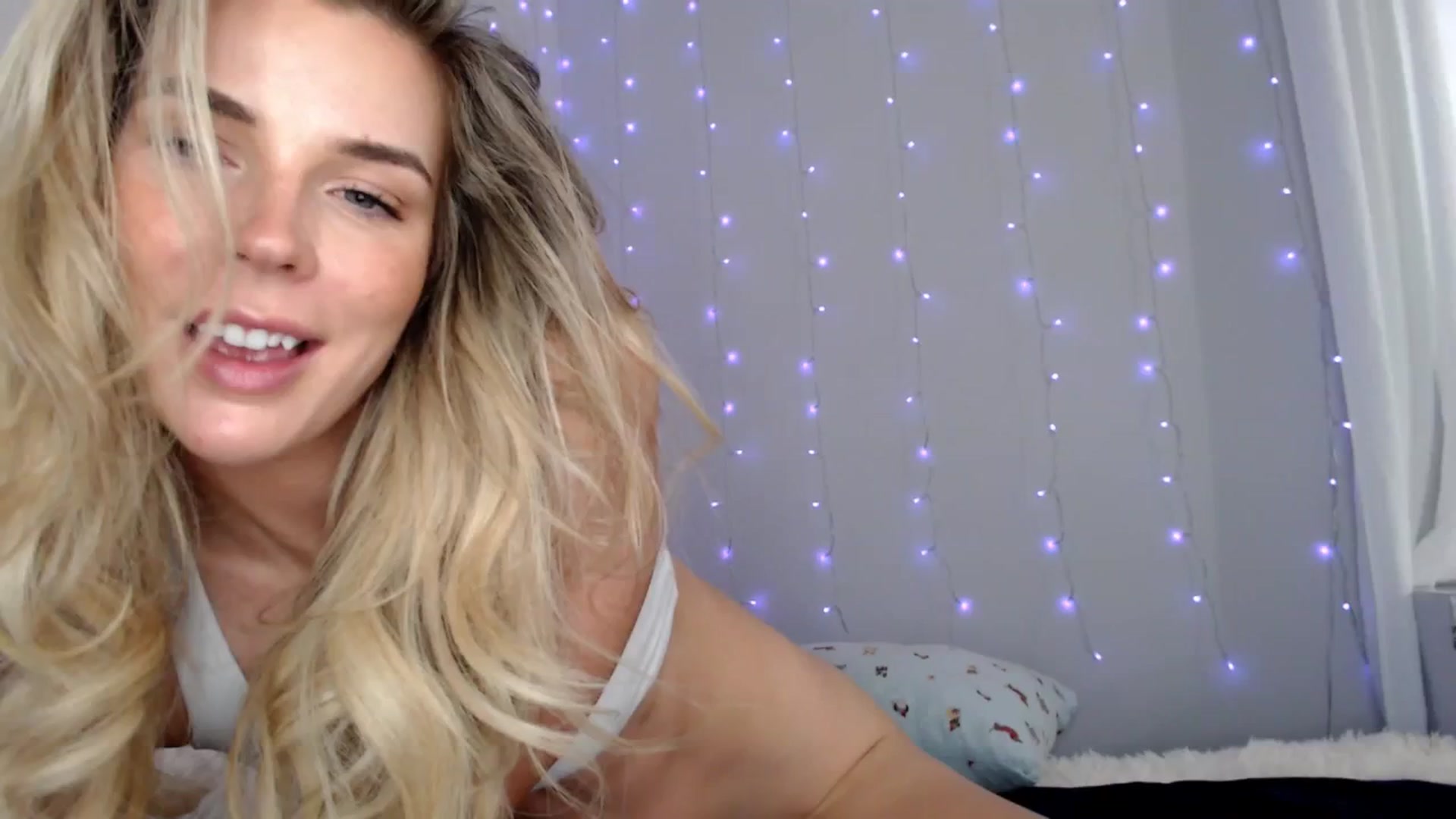 Gallery image thumbnail from Laurenmaytay's myfreecams stream on, 01/12/2026, 21:13 image 7 of 20