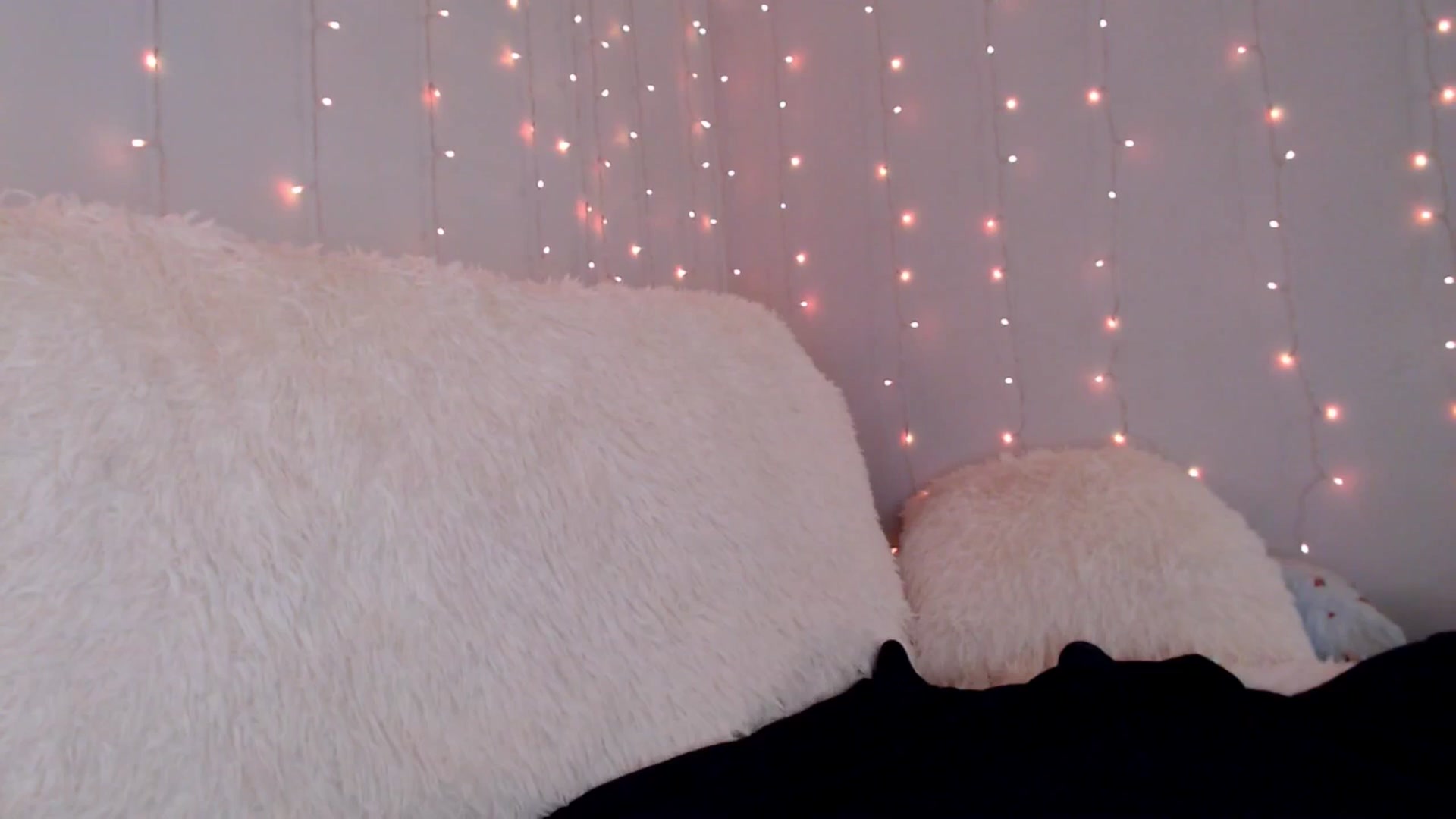Gallery image thumbnail from Laurenmaytay's myfreecams stream on, 04/08/2026, 19:38 image 4 of 20