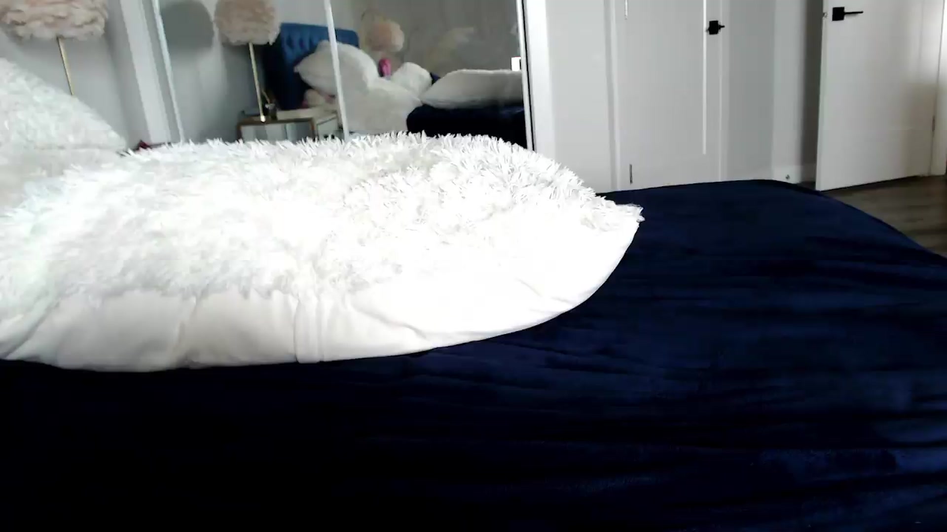 Gallery image thumbnail from Laurenmaytay's myfreecams stream on, 06/03/2026, 18:25 image 8 of 20