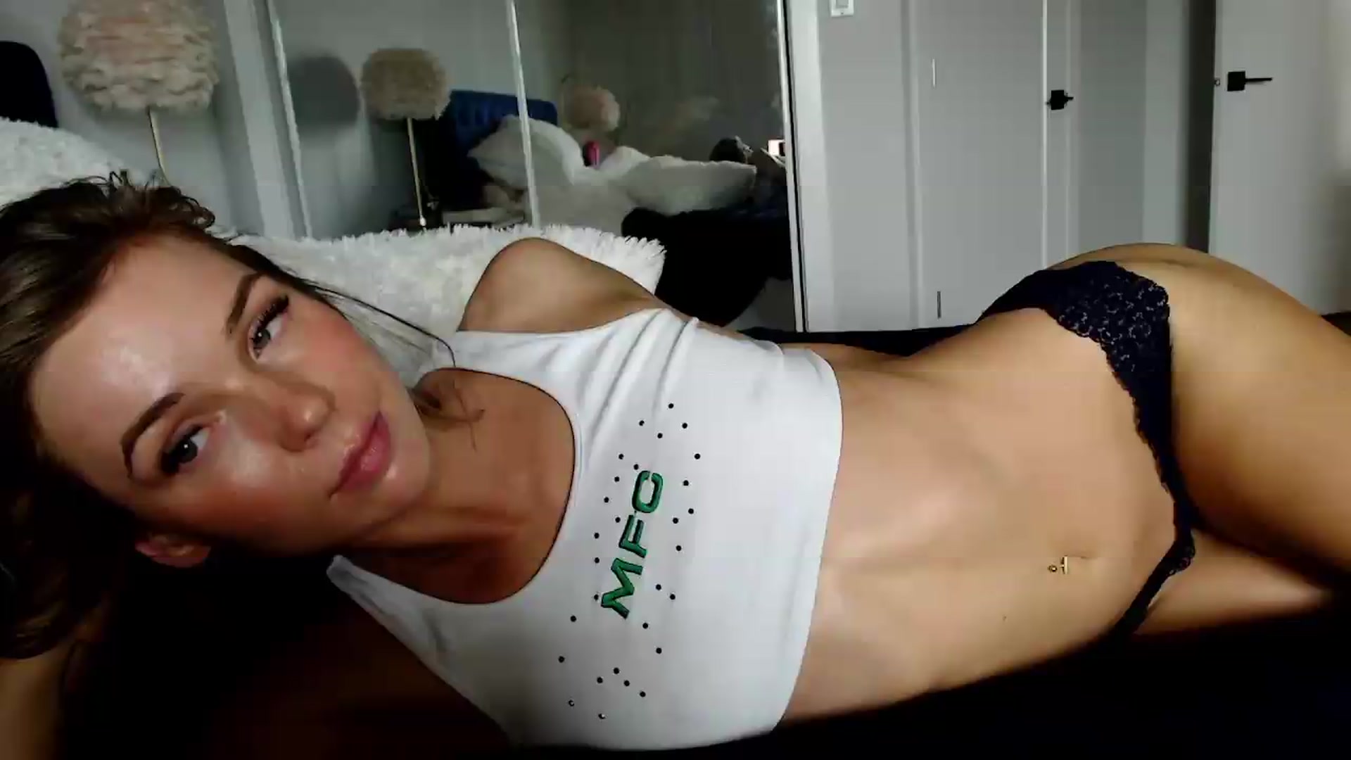 Gallery image thumbnail from Laurenmaytay's myfreecams stream on, 06/03/2026, 18:25 image 5 of 20