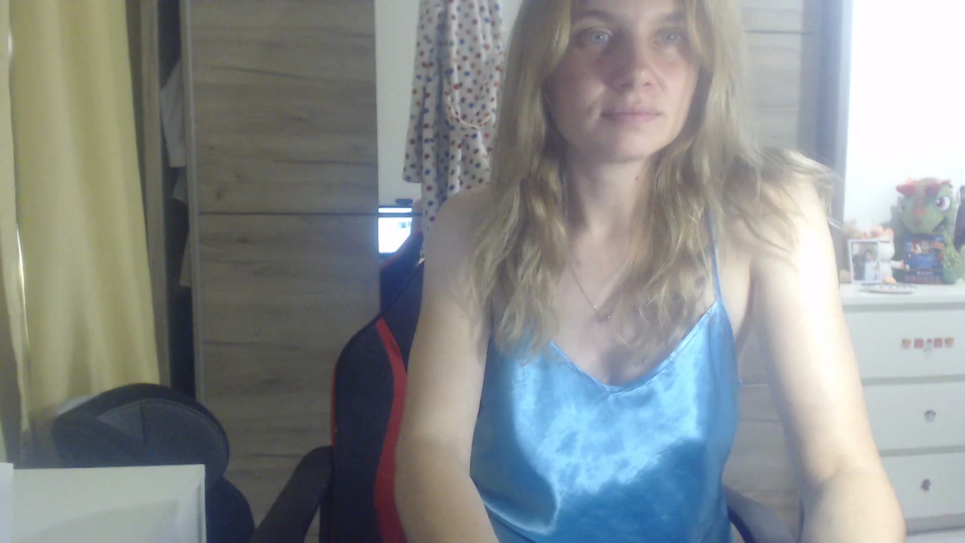 Gallery image thumbnail from Laurenmy's myfreecams stream on, 10/12/2025, 10:48 image 1 of 20