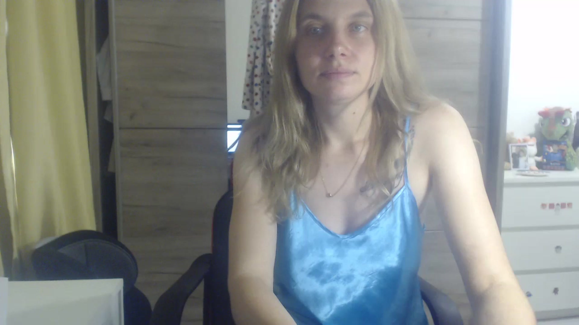Gallery image thumbnail from Laurenmy's myfreecams stream on, 10/12/2025, 10:48 image 14 of 20