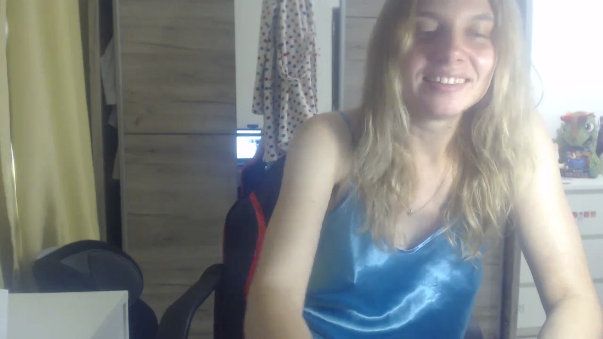 Gallery image thumbnail from Laurenmy's myfreecams stream on, 10/12/2025, 10:48 image 17 of 20