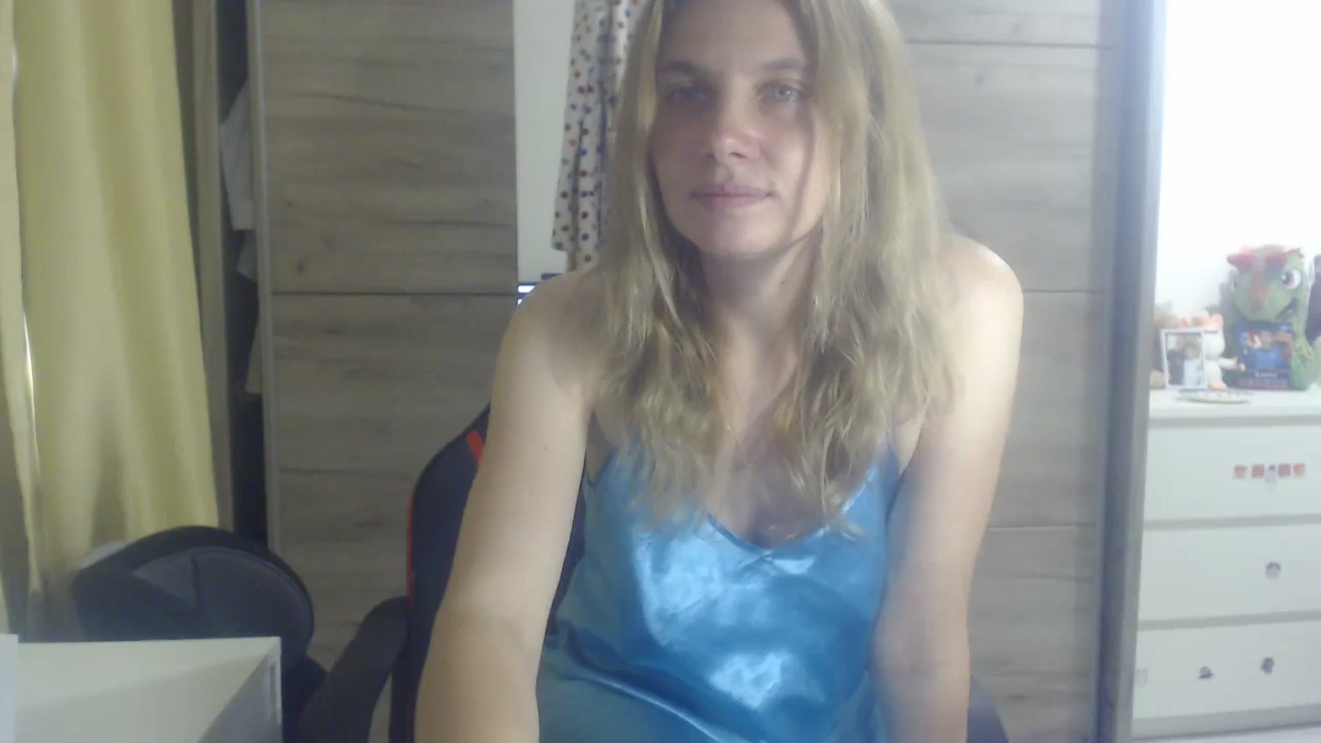 Gallery image thumbnail from Laurenmy's myfreecams stream on, 10/12/2025, 10:48 image 13 of 20