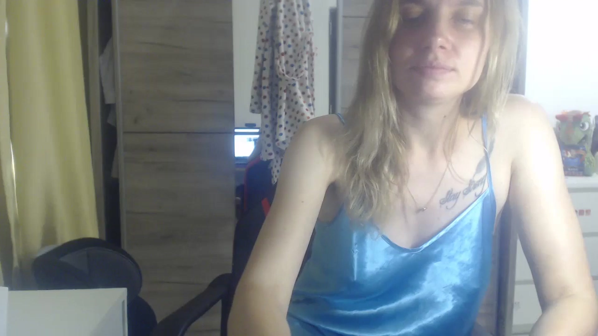 Gallery image thumbnail from Laurenmy's myfreecams stream on, 10/12/2025, 10:48 image 10 of 20