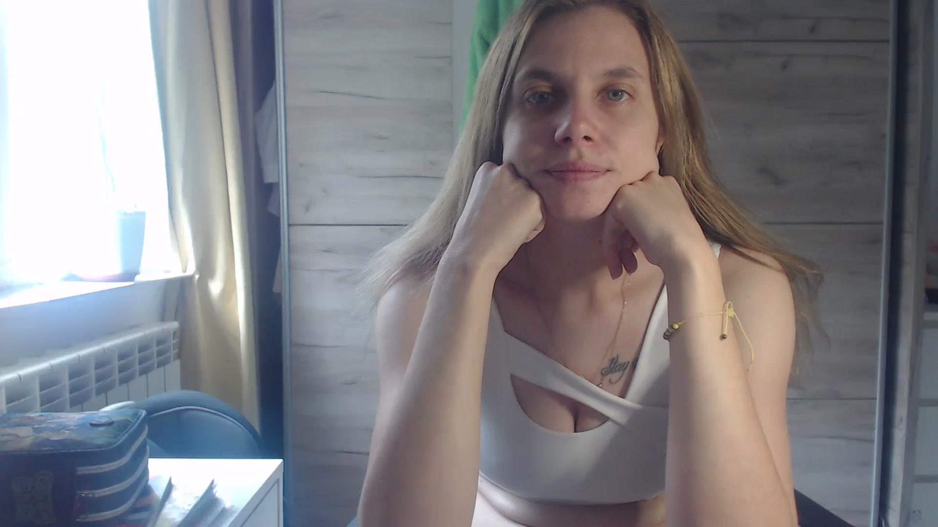 Gallery image thumbnail from Laurenmy's myfreecams stream on, 10/22/2025, 10:56 image 2 of 20
