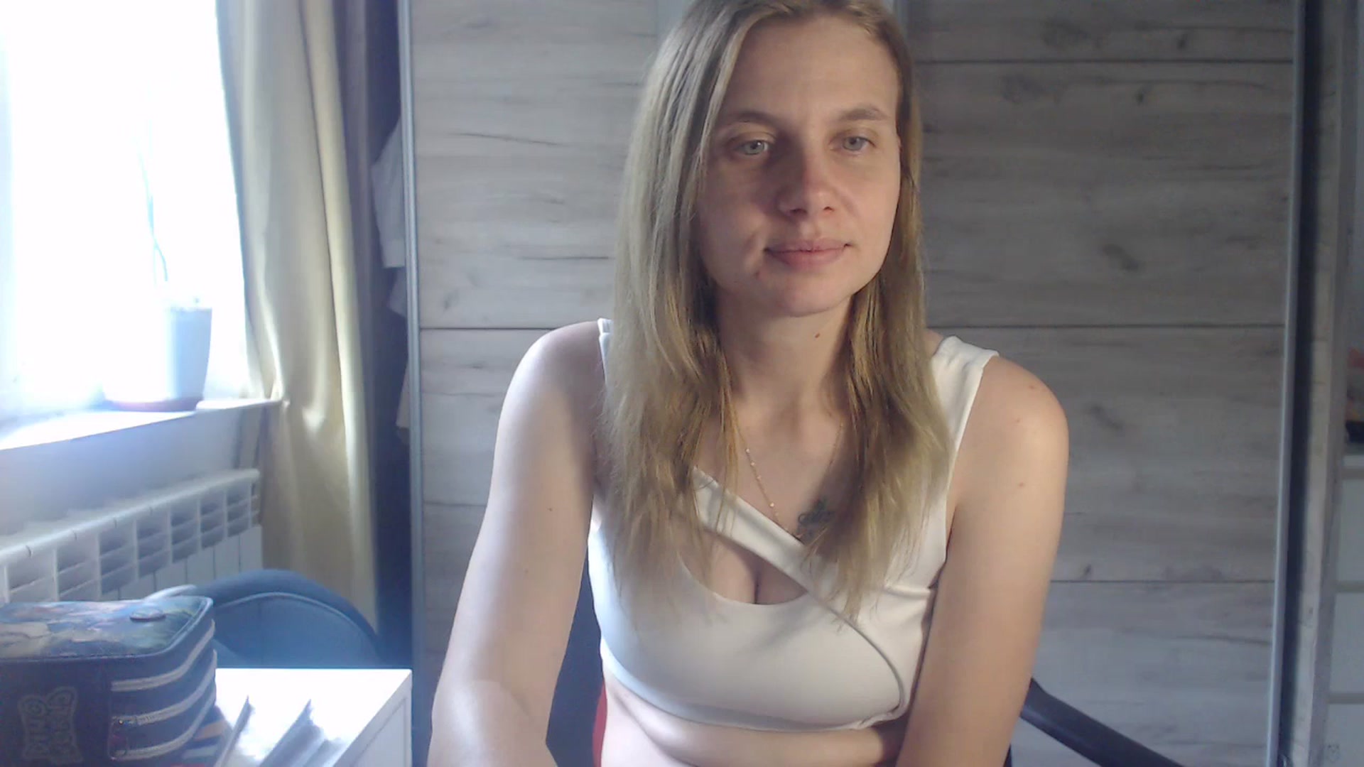 Gallery image thumbnail from Laurenmy's myfreecams stream on, 10/22/2025, 10:56 image 13 of 20