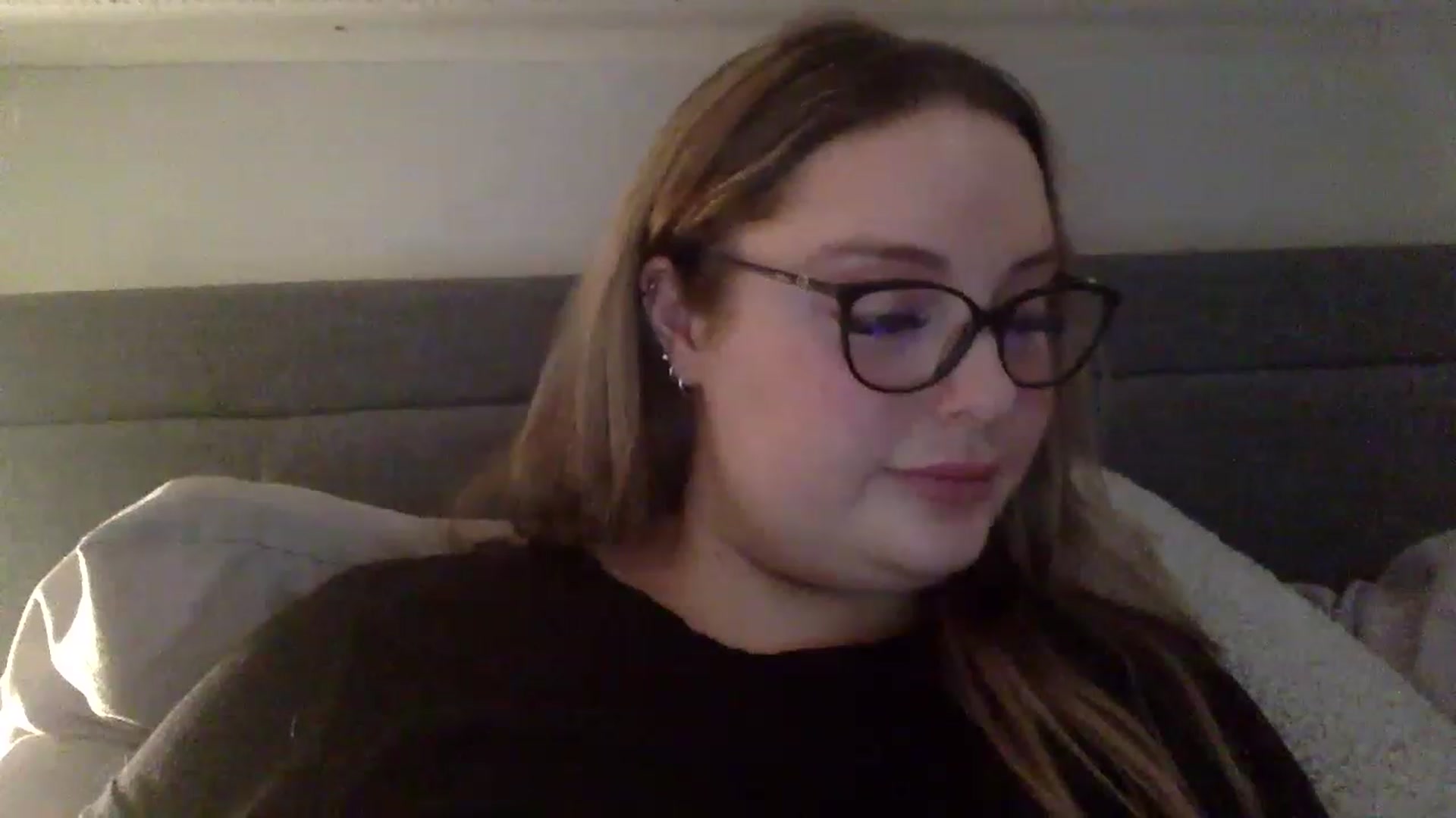 Gallery image thumbnail from Laurenxx1's myfreecams stream on, 01/01/2023, 13:55 image 2 of 20
