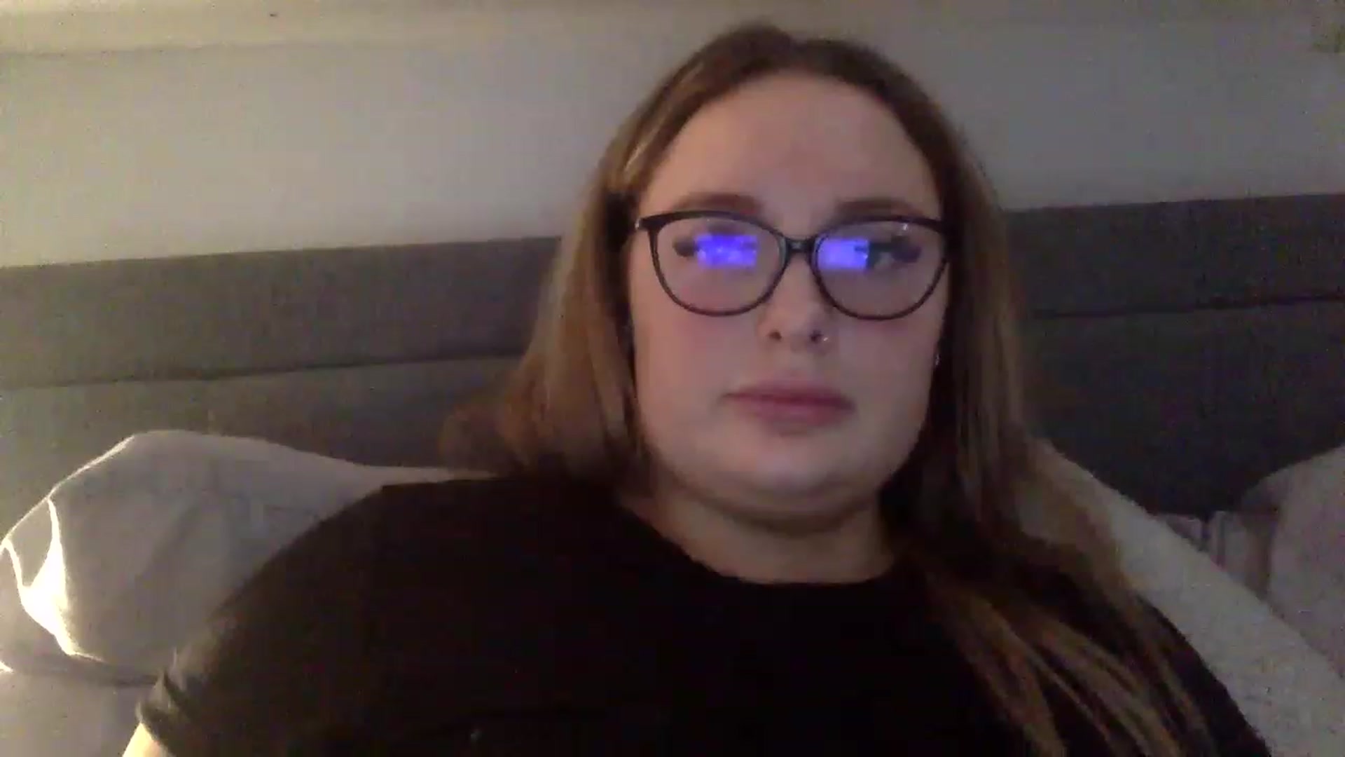 Gallery image thumbnail from Laurenxx1's myfreecams stream on, 01/01/2023, 13:55 image 8 of 20