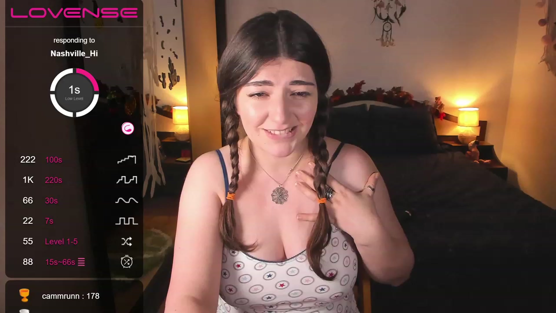 Gallery image thumbnail from LaurieLay's myfreecams stream on, 11/16/2022, 16:12 image 6 of 20