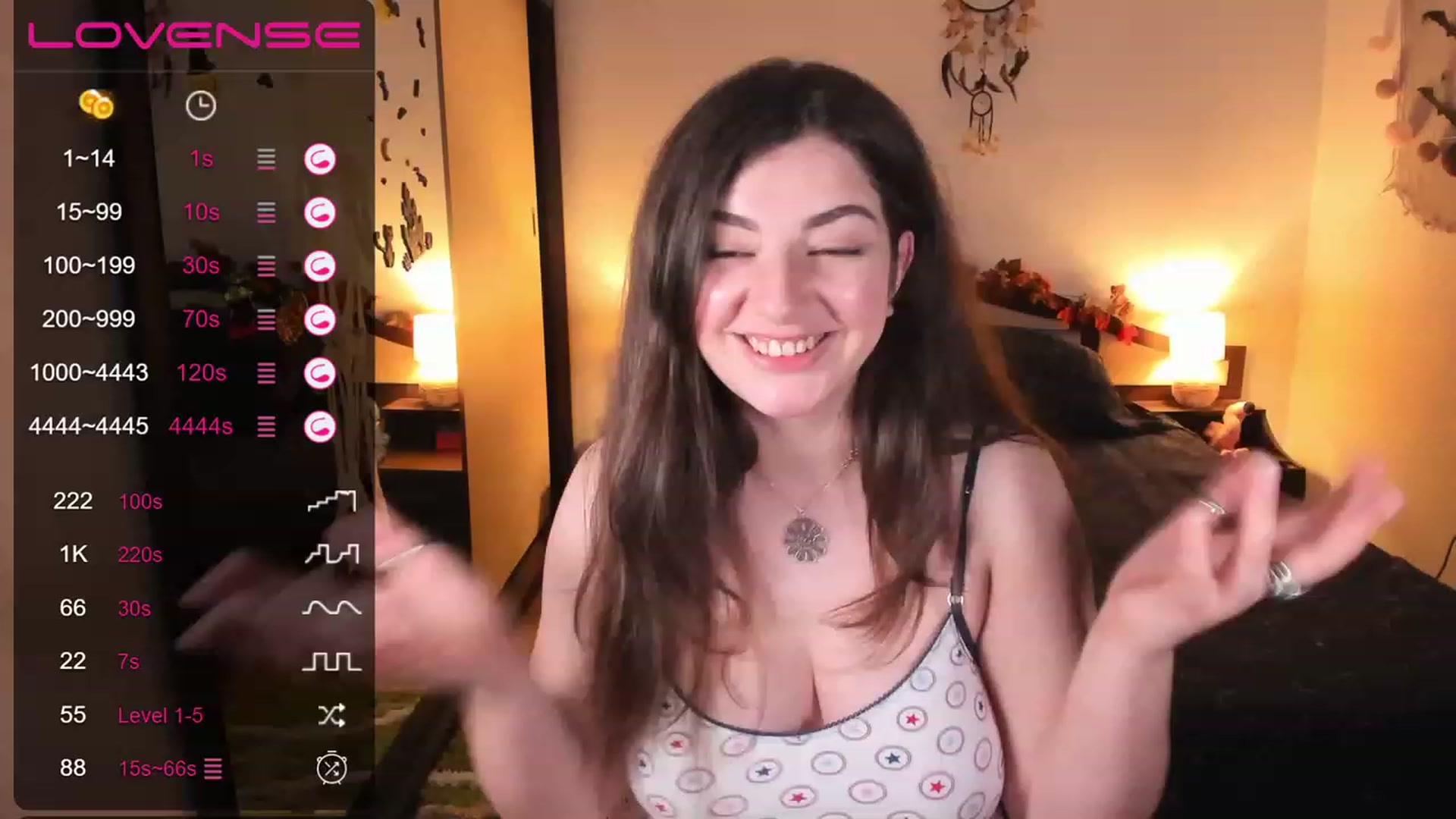 Gallery image thumbnail from LaurieLay's myfreecams stream on, 11/17/2022, 15:13 image 5 of 20