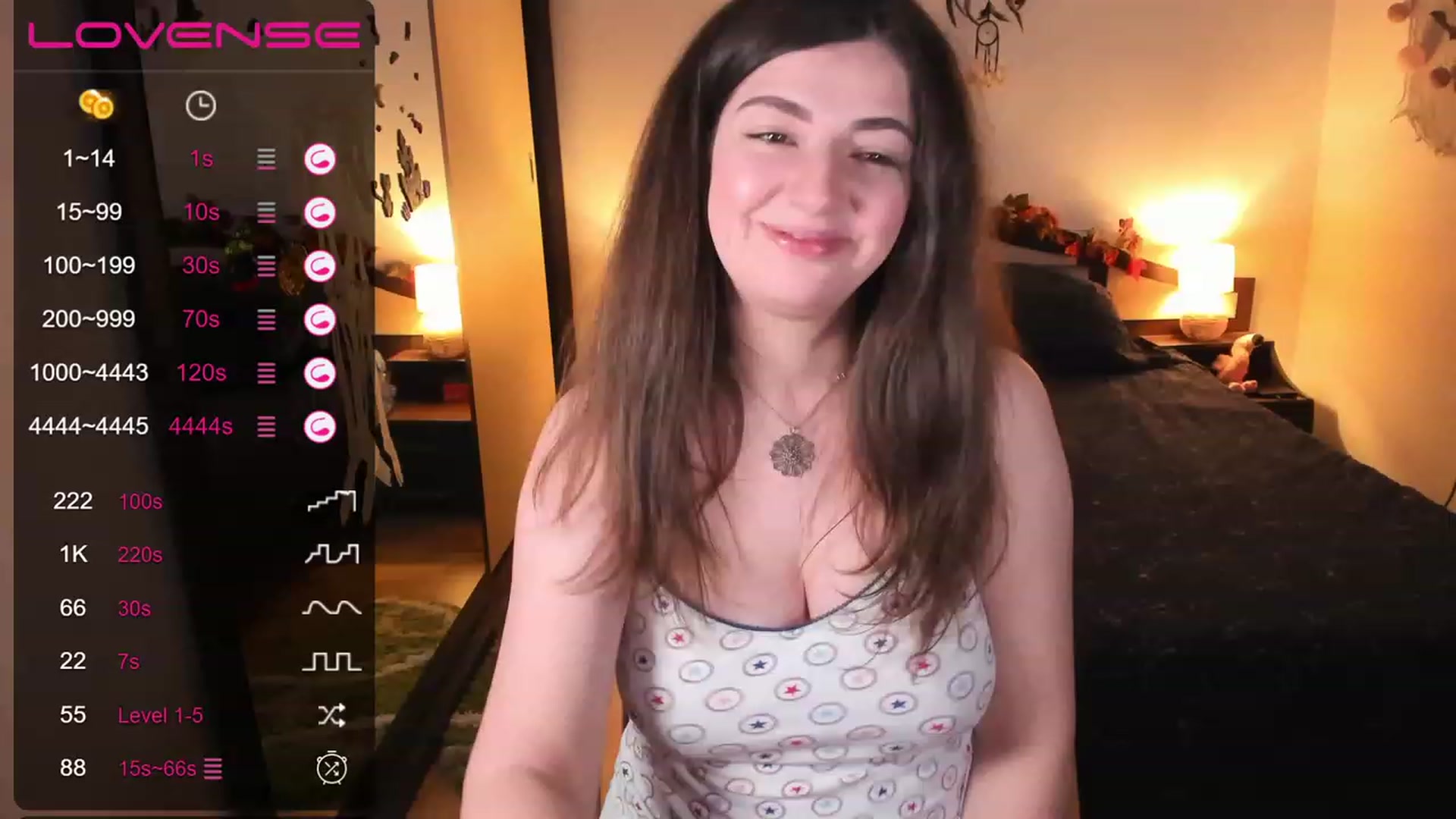 Gallery image thumbnail from LaurieLay's myfreecams stream on, 11/17/2022, 15:13 image 14 of 20