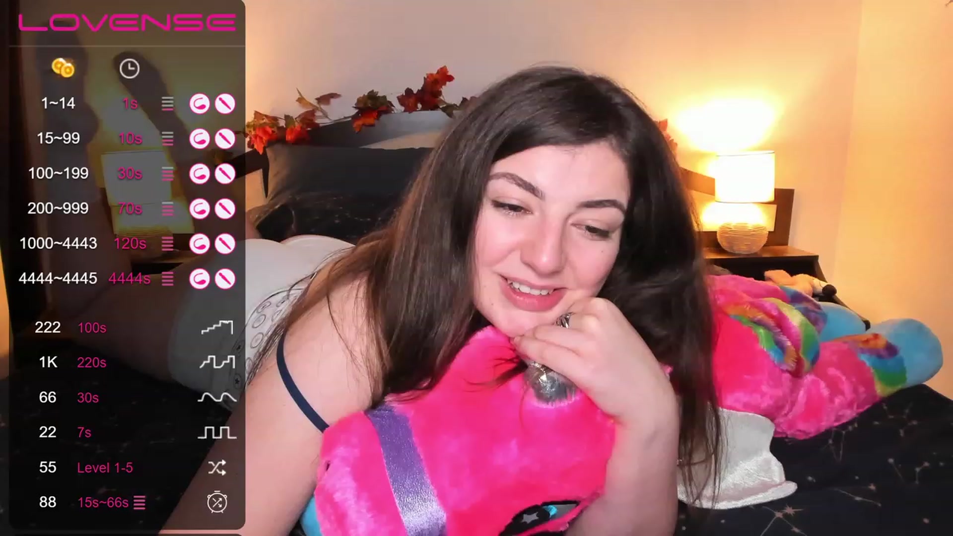 Gallery image thumbnail from LaurieLay's myfreecams stream on, 11/17/2022, 22:41 image 5 of 20